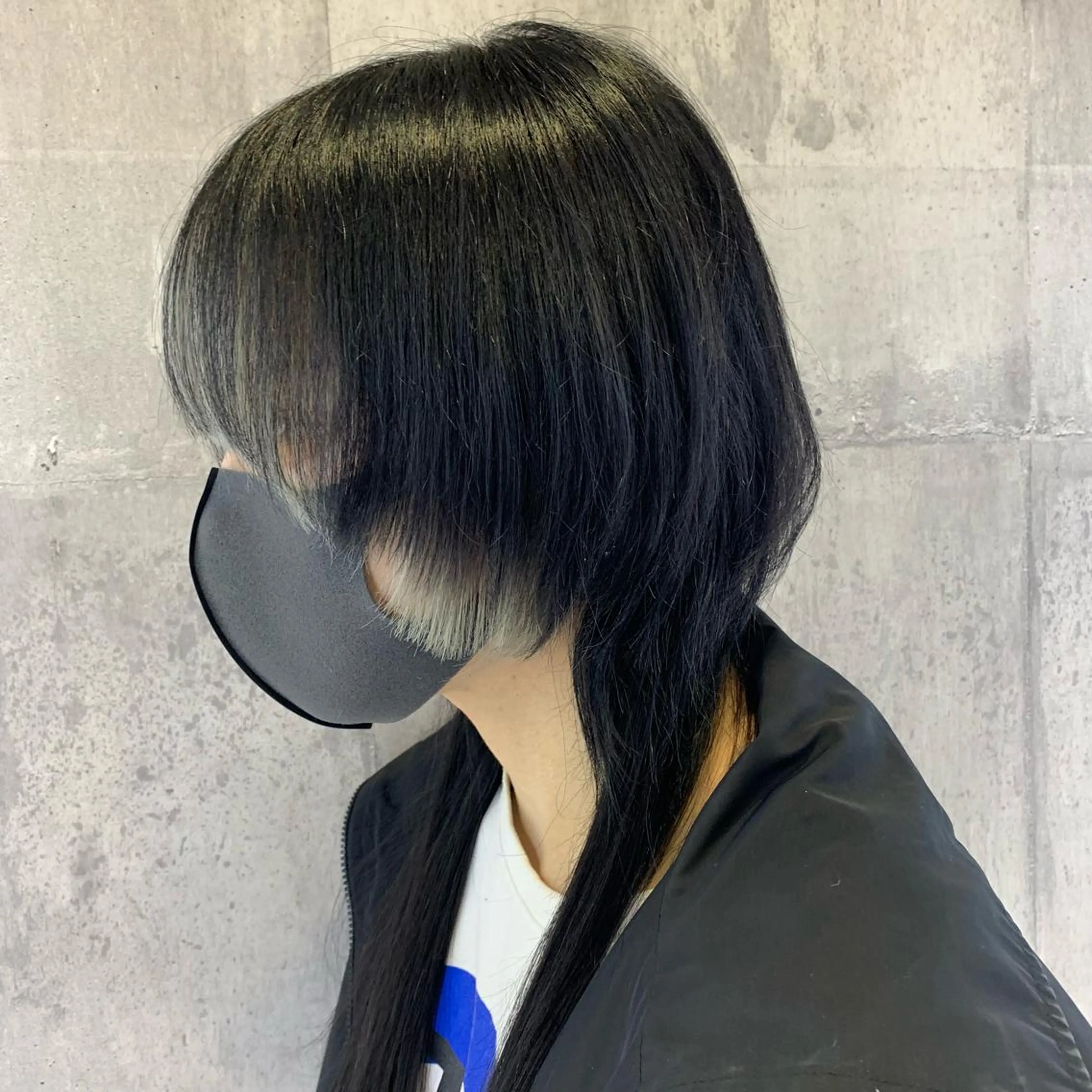 セミロング カラー メンズ シールエクステ メンズウルフカット ミストバング フェイスフレーミング エクステ シールエクステ/渋谷 /ギャル/LIALAのヘアスタイル