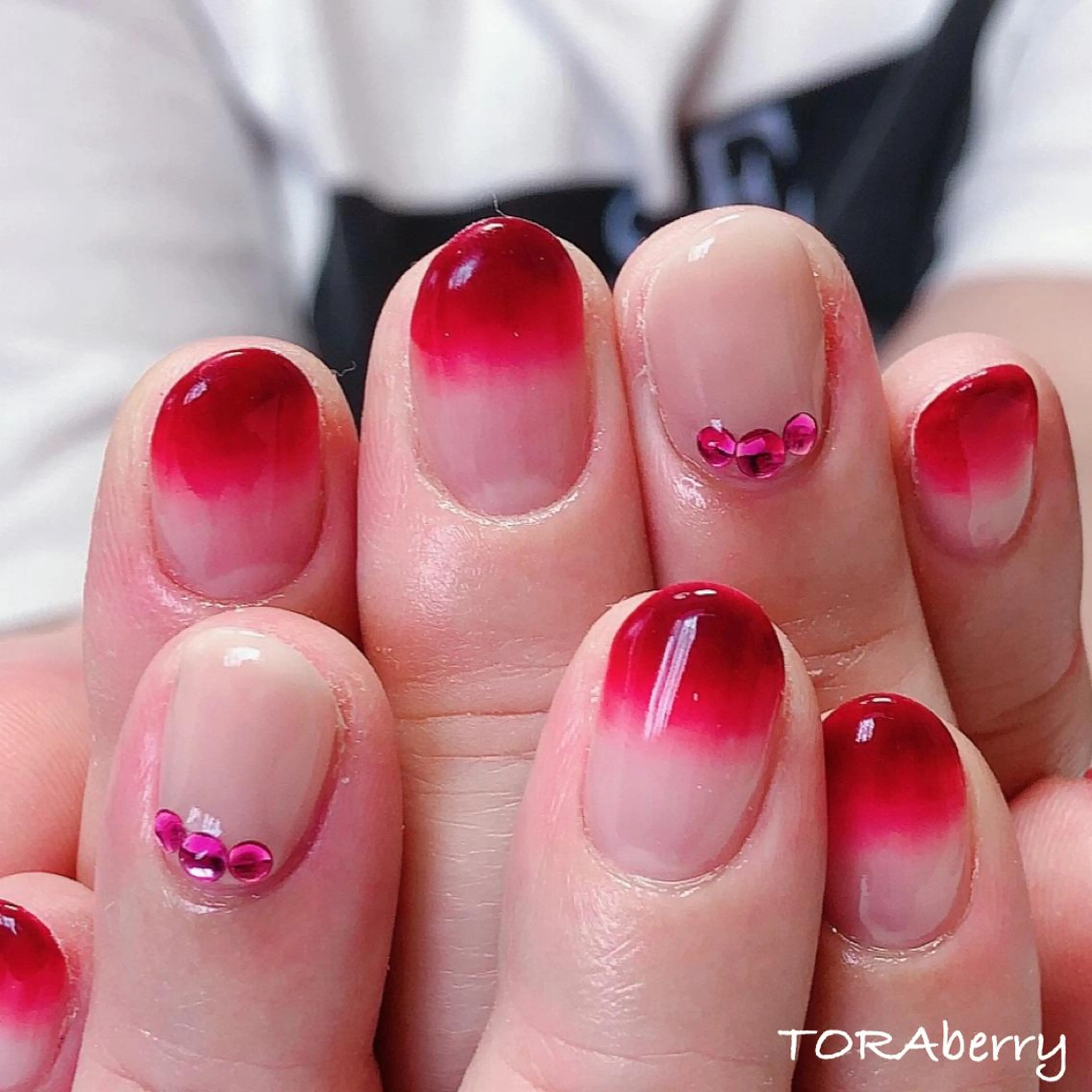 ネイル ネイリスト なつみのネイルデザイン