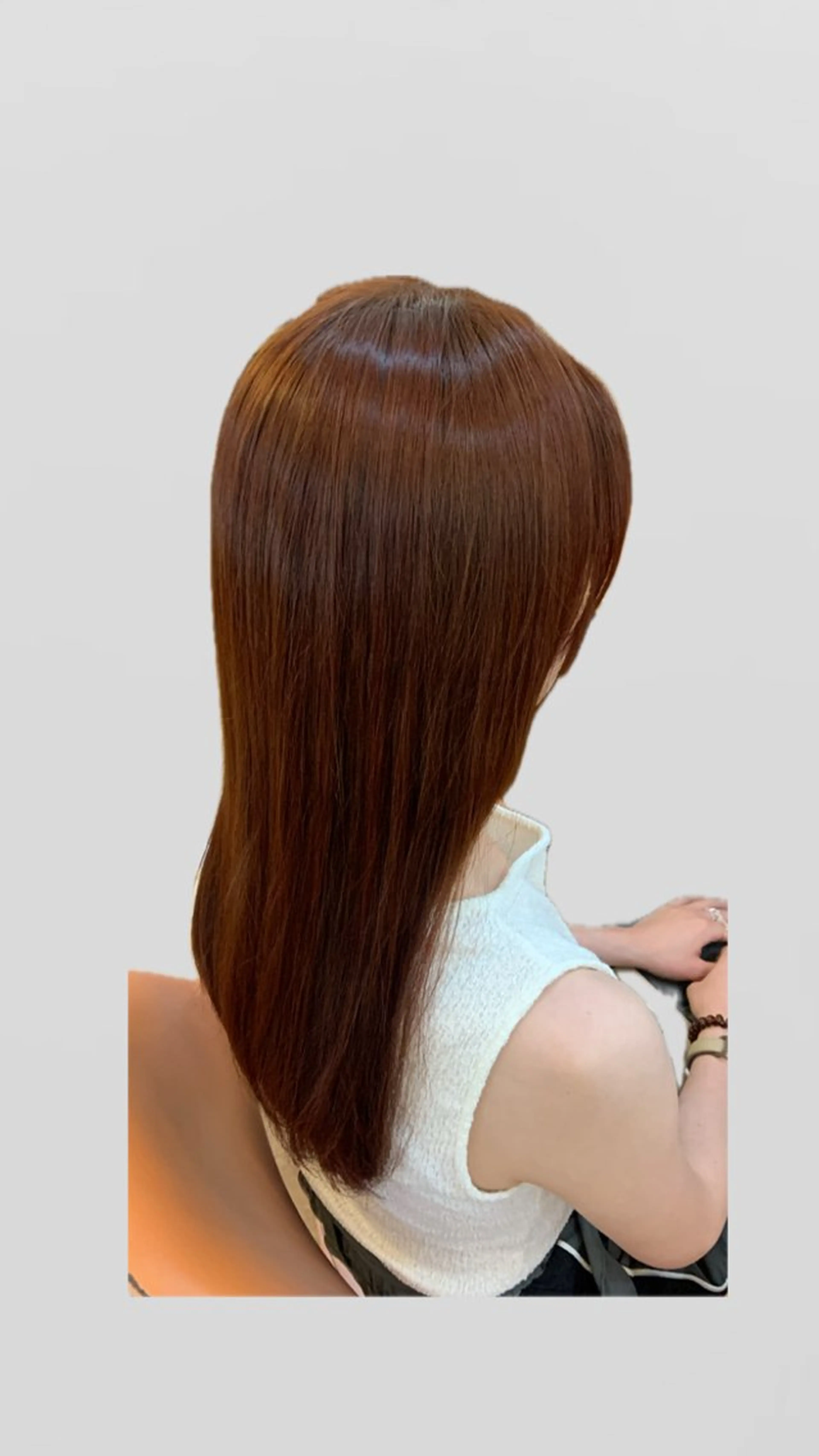 カラー ブラウンカラー レッドカラー 石井 智美のヘアスタイル