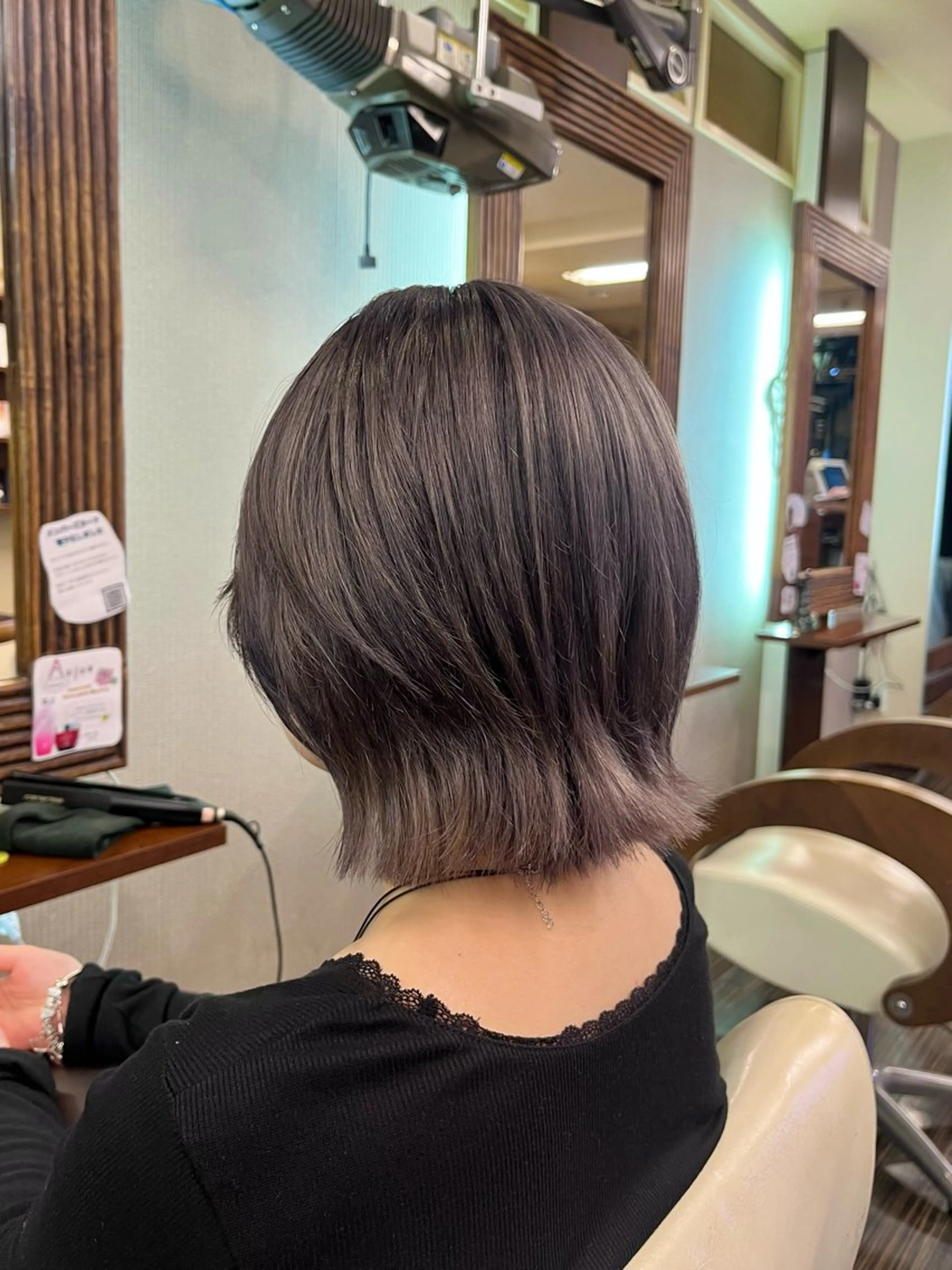 ショート カラー グレージュ パープルカラー パープルグレージュ 韓国レイヤー ☁️🫧森ハリス誠一のヘアスタイル