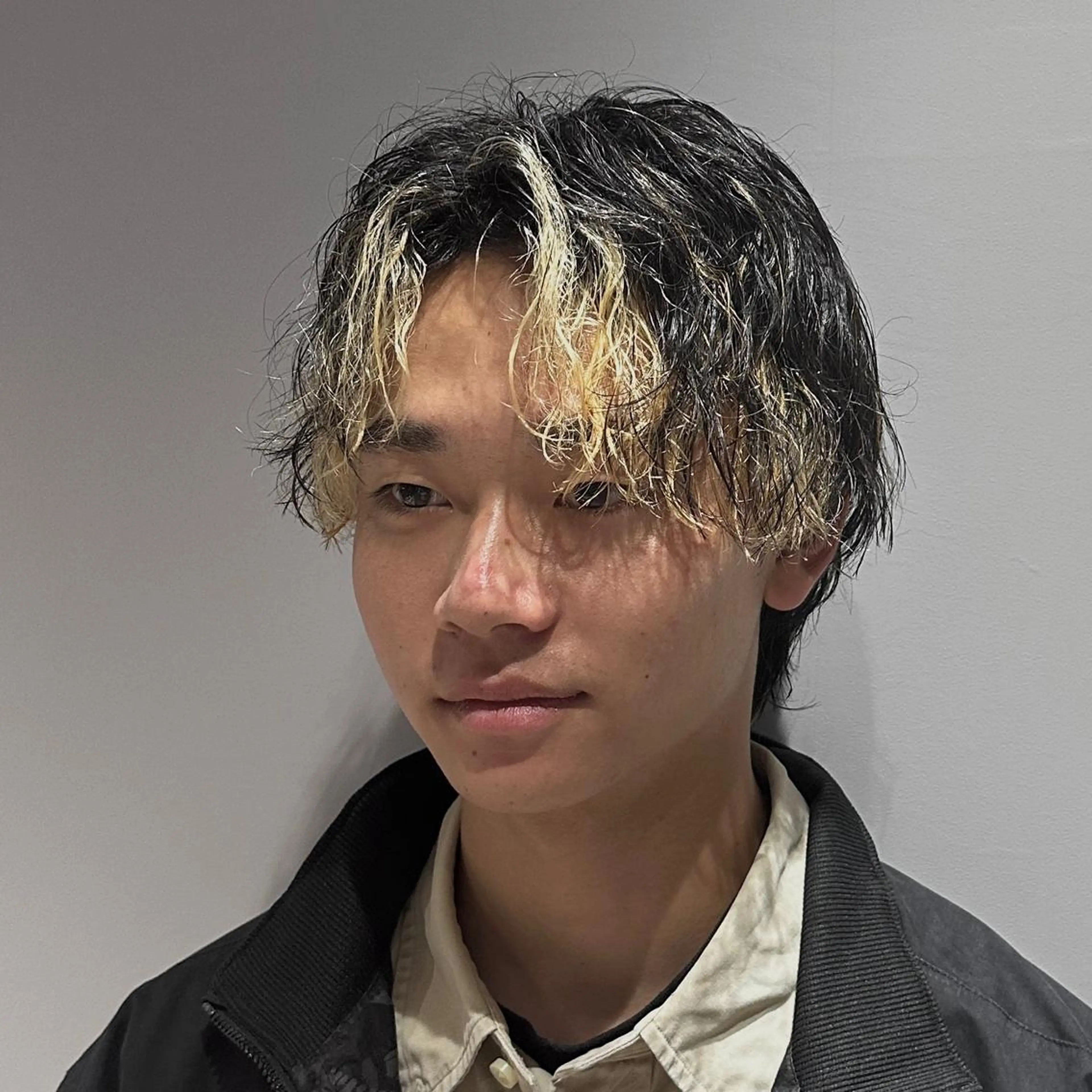 メンズ マッシュ パーマ 釜谷 健二郎のヘアスタイル