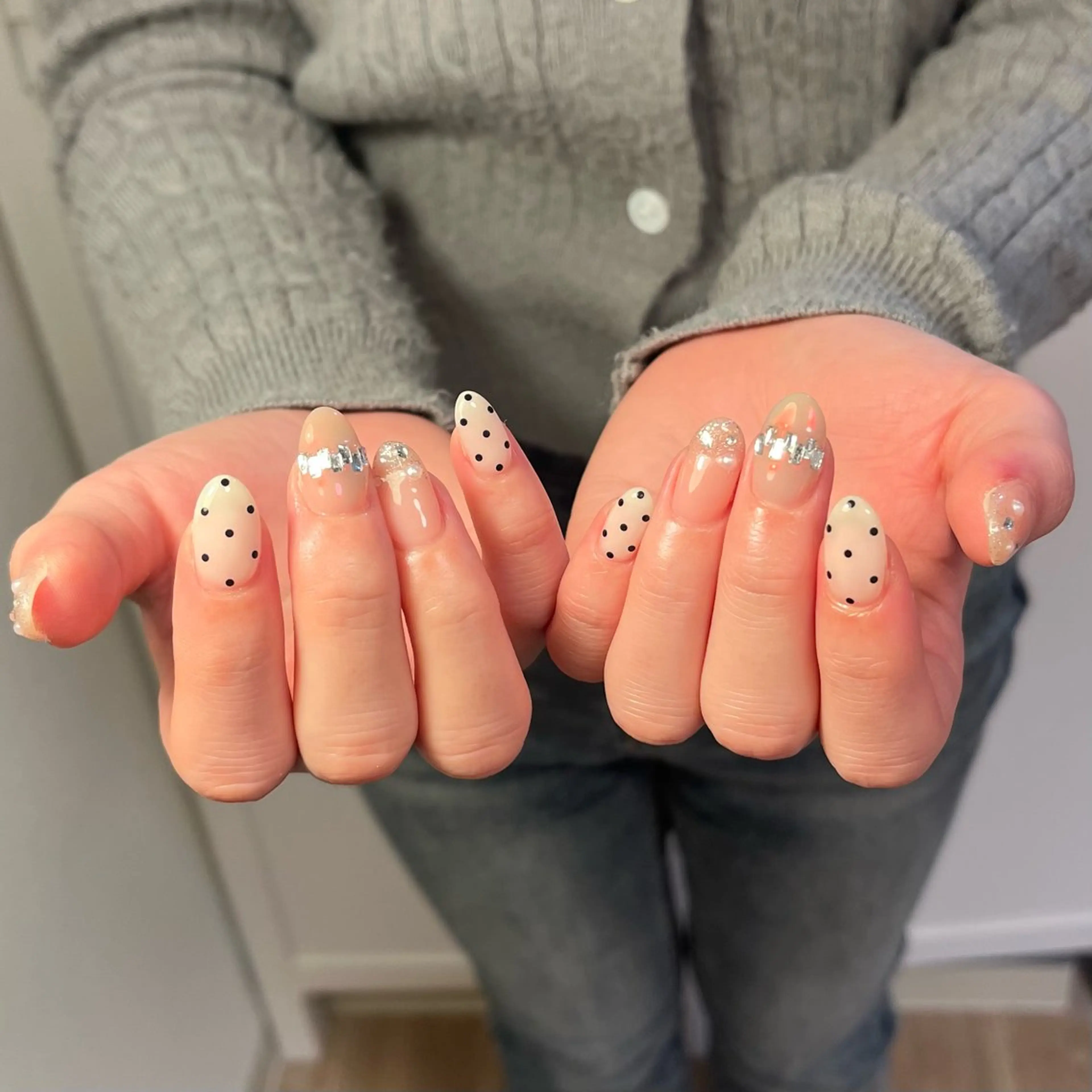 ネイル ハンドネイル フットネイル neroria nailのネイルデザイン