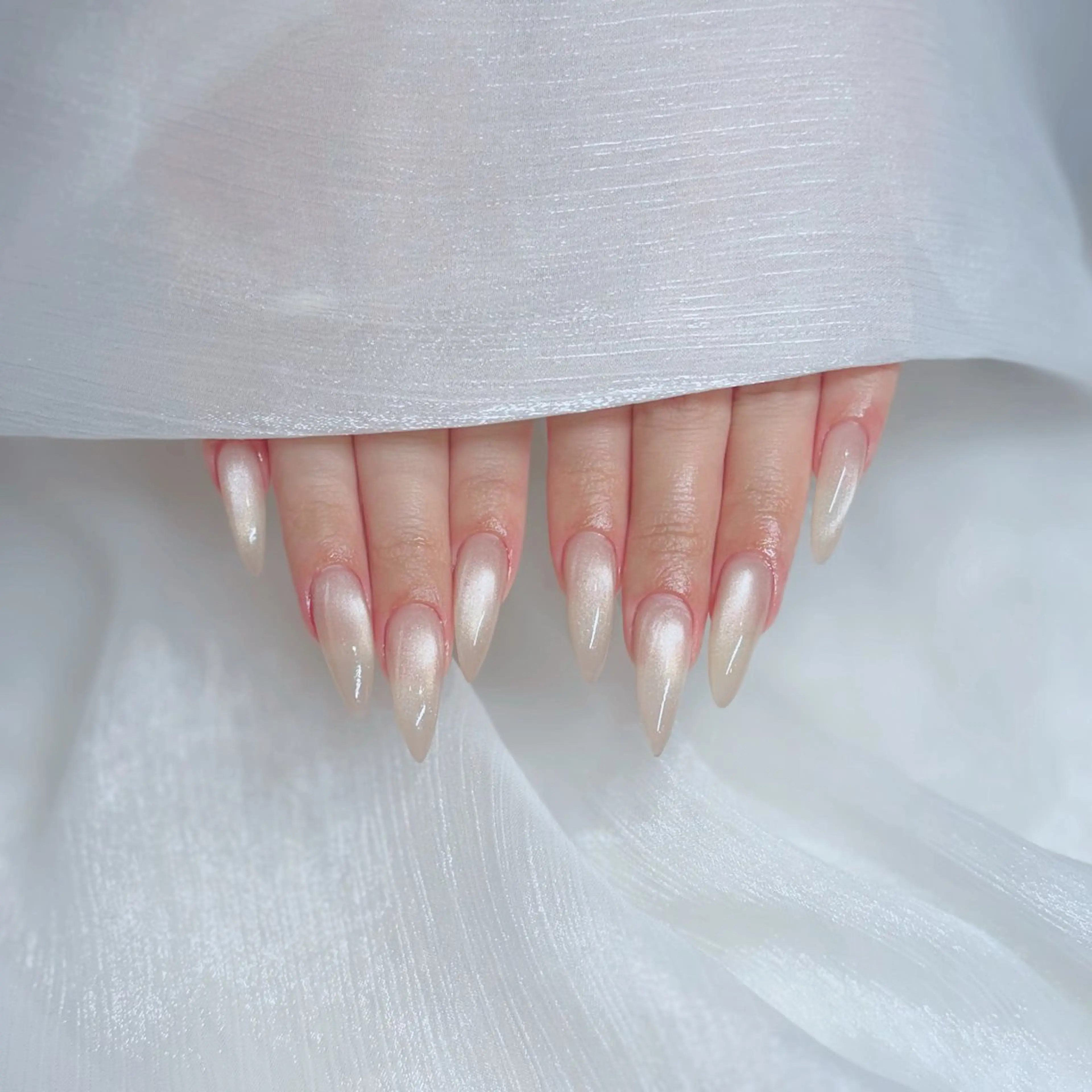 ネイル ハンドネイル Miki 本町駅｜💅‎🤍のネイルデザイン