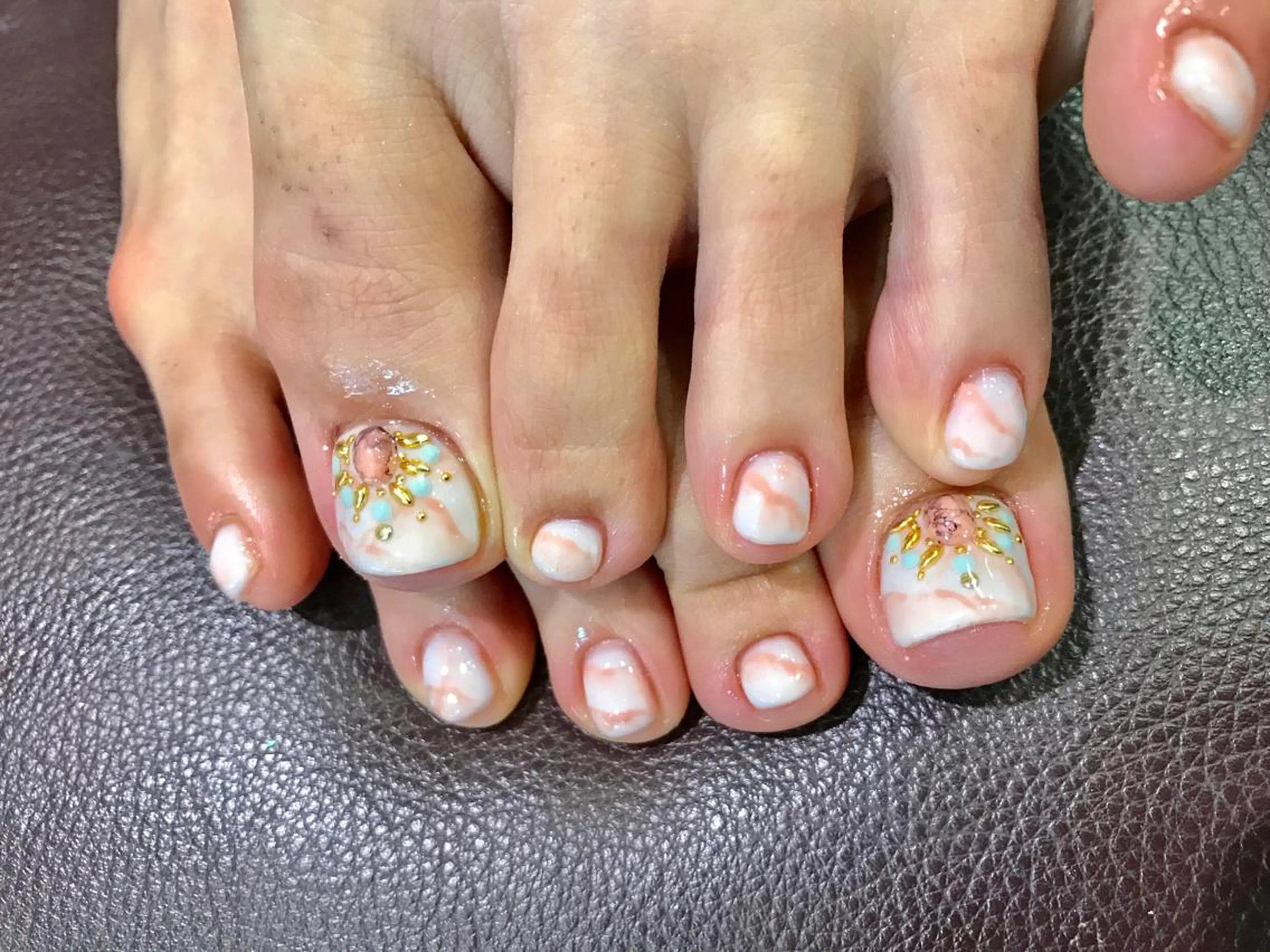 ネイル フットネイル 持ち込み Charme. NOBUKOのネイルデザイン