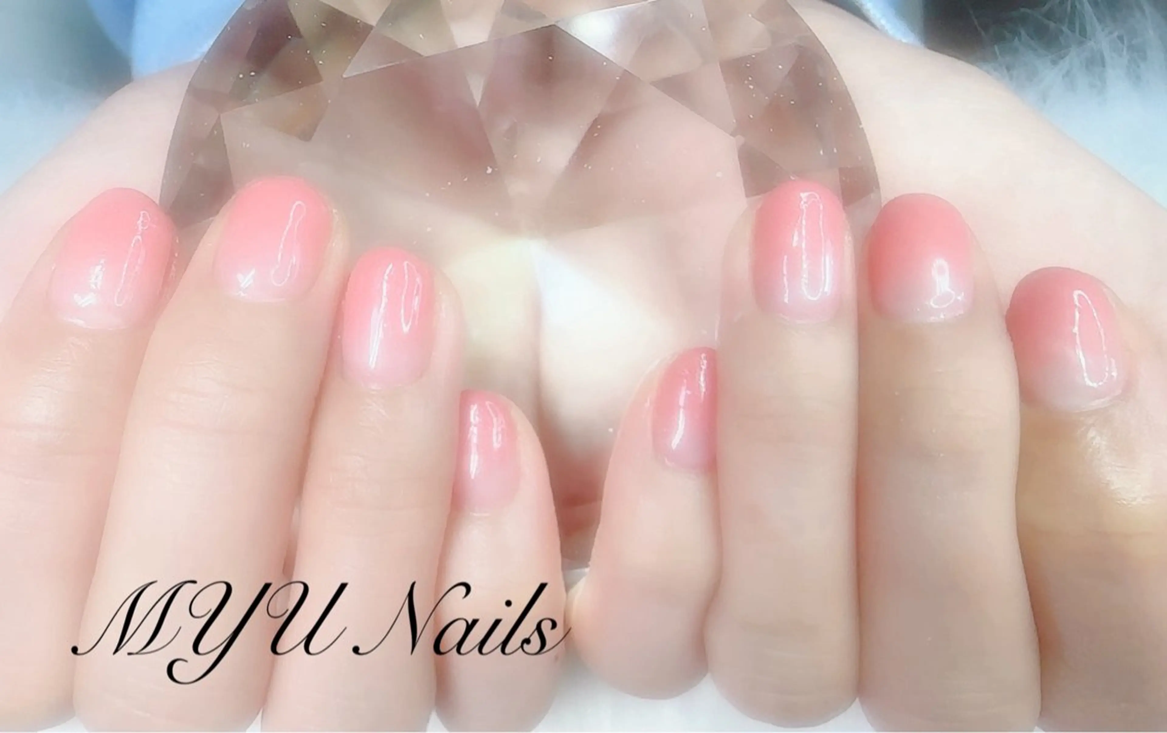ネイル ジェルネイル グラデーション 持ち込み ニュアンスネイル パラジェル ハンドネイル ニュアンスネイル🌈 MYU Nailsのネイルデザイン