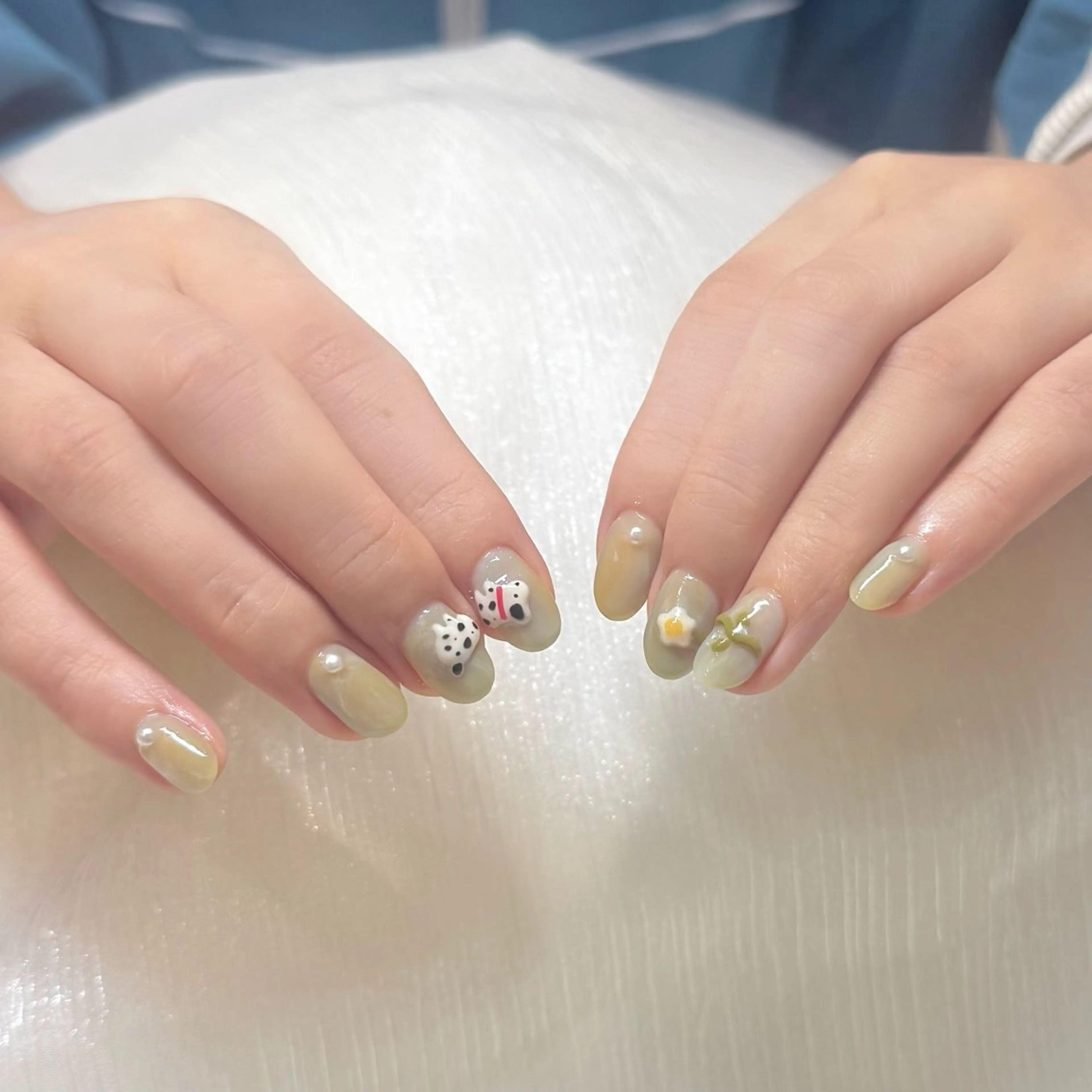 ネイル ハンドネイル 新井 ひなののネイルデザイン