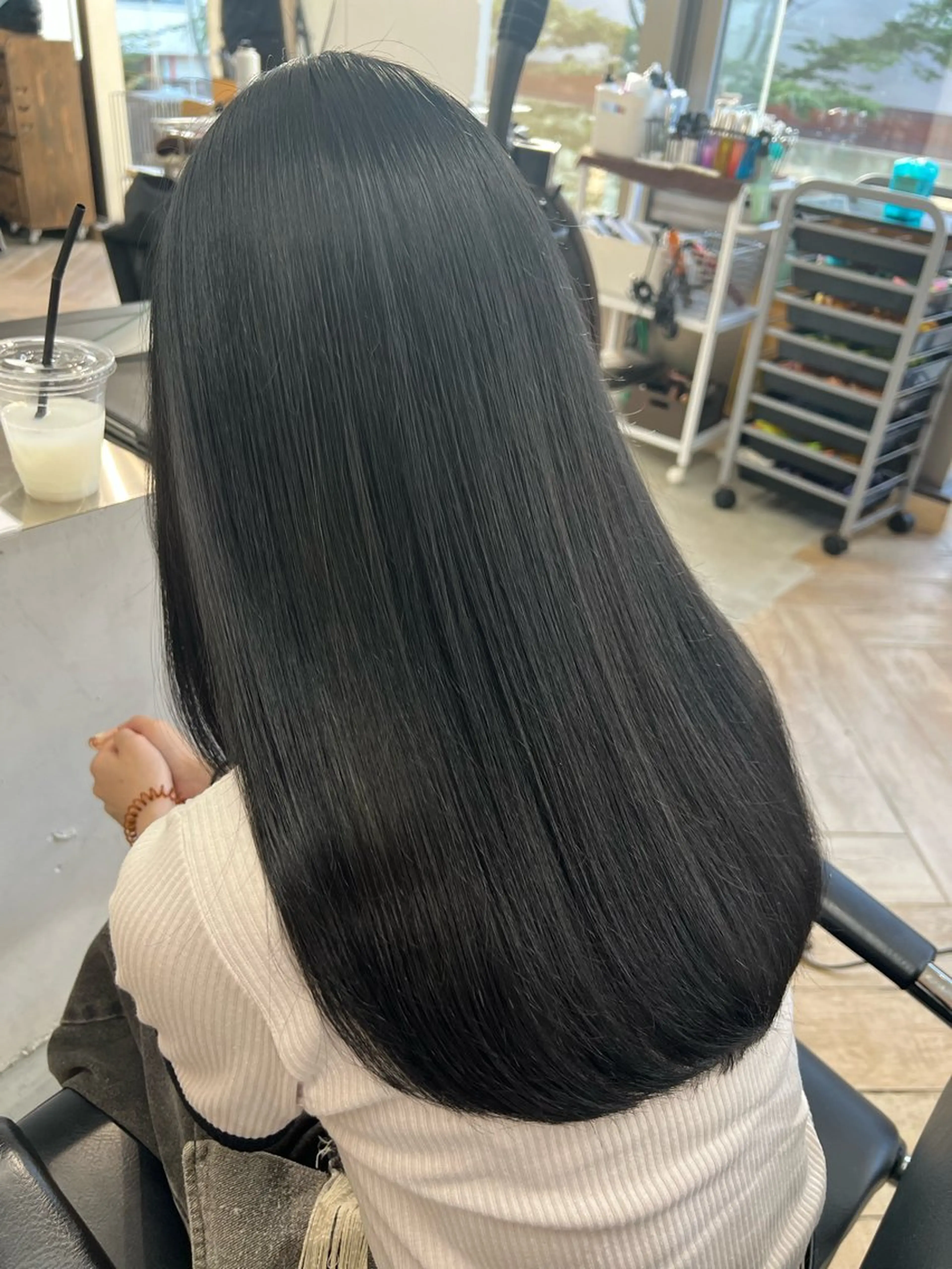 セミロング カラー カット ヘアカラー トリートメント ベージュ/髪質改善 新潟/万代/井上佑のヘアスタイル