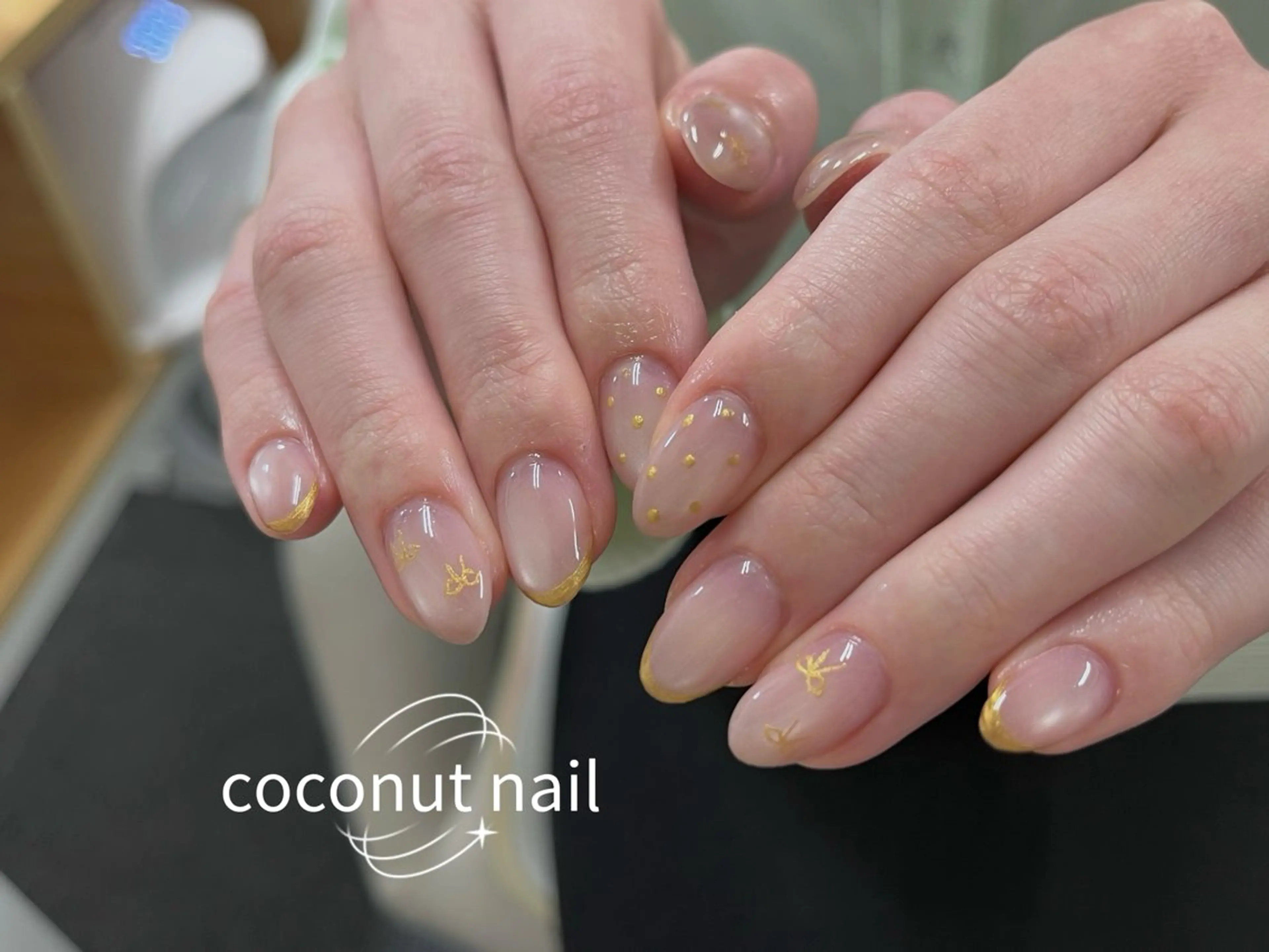 ネイル ミラーネイル ハンドネイル ココナッツネイル 四ツ谷店　moeのネイルデザイン