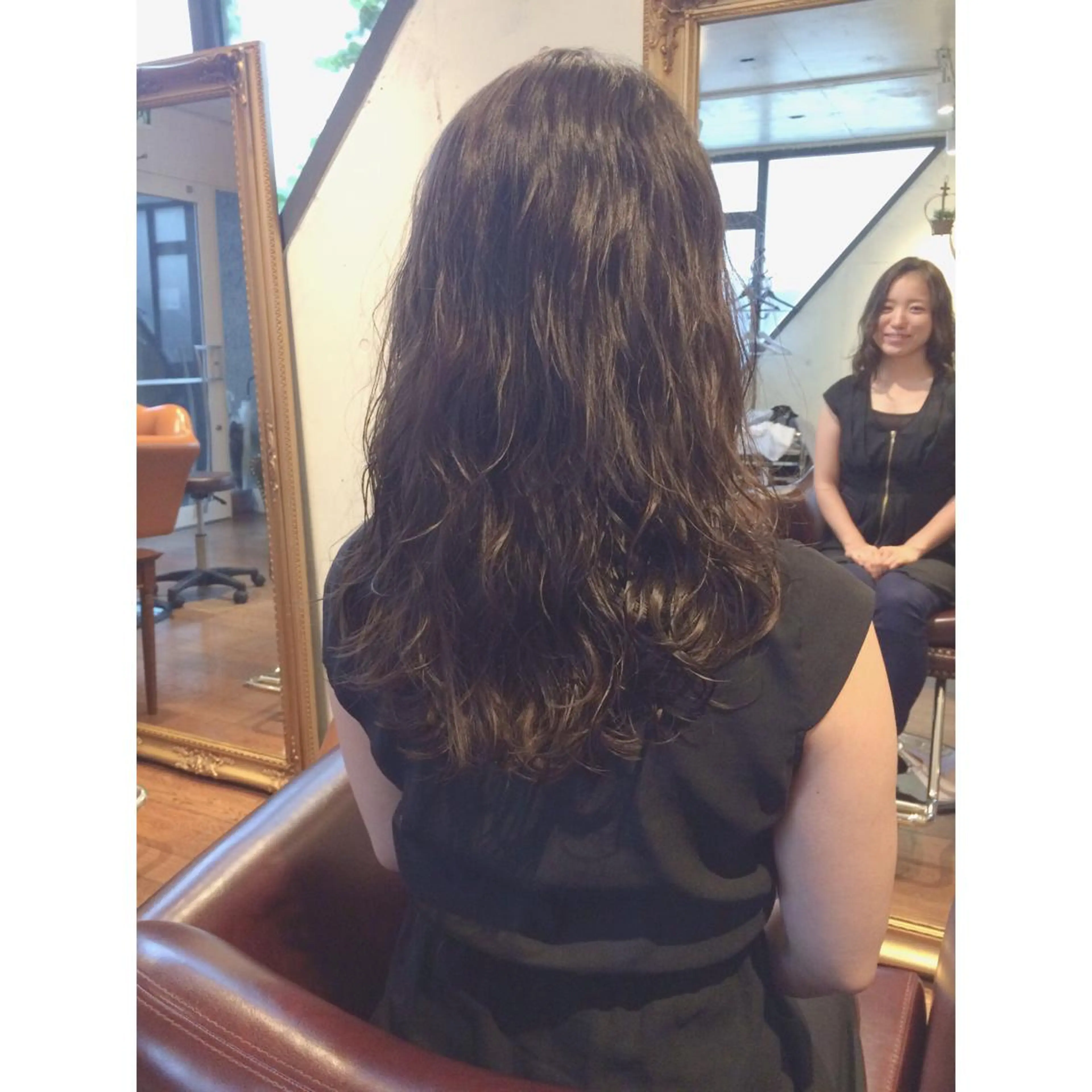 ふんわりもしっかりも【カット + パーマ】✨扱い簡単！メンズもOK✨の写真