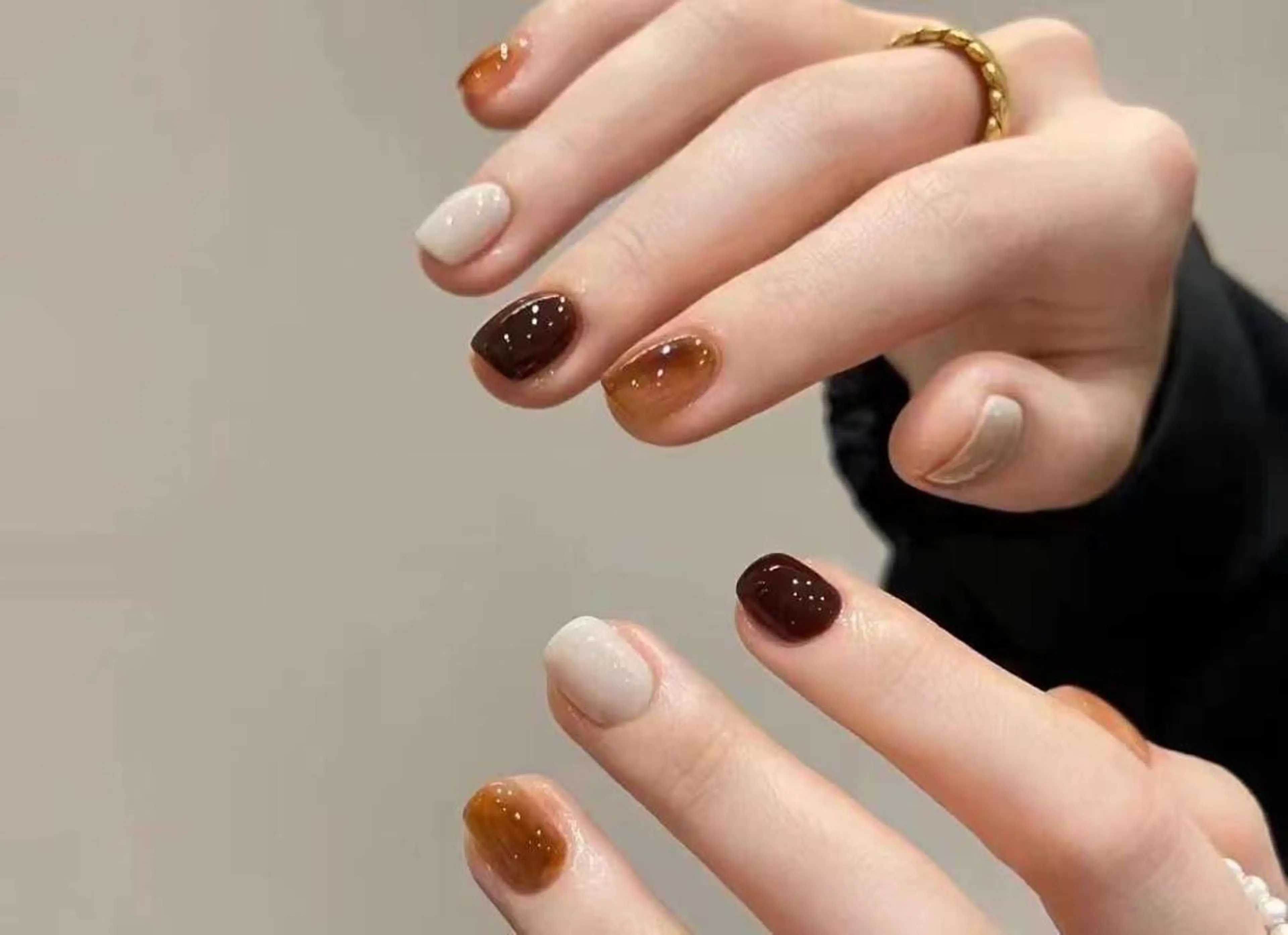 ネイル ハンドネイル VIVIAN リサのネイルデザイン