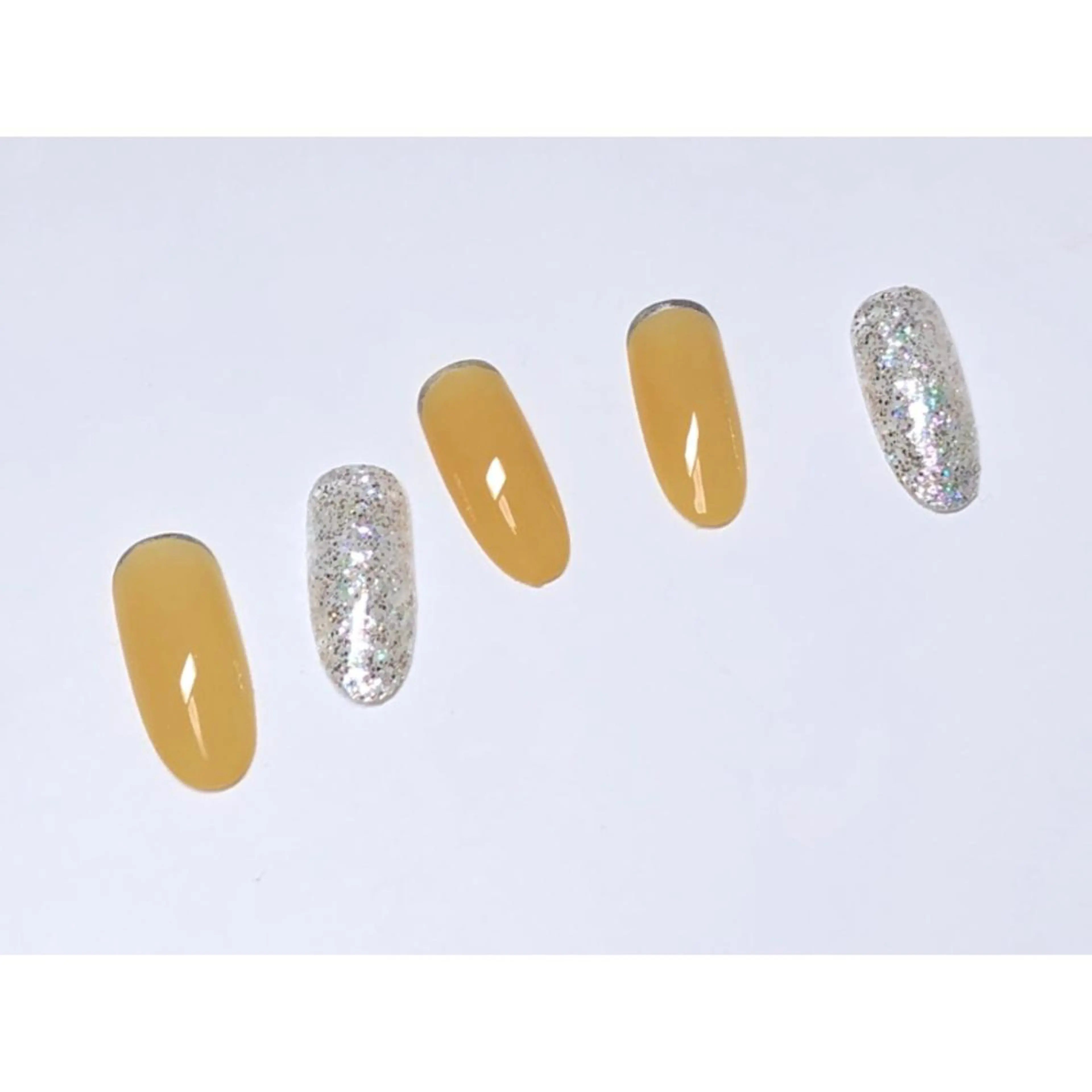 ネイル Toujours nail所属・Toujours / nijinaのネイルデザイン