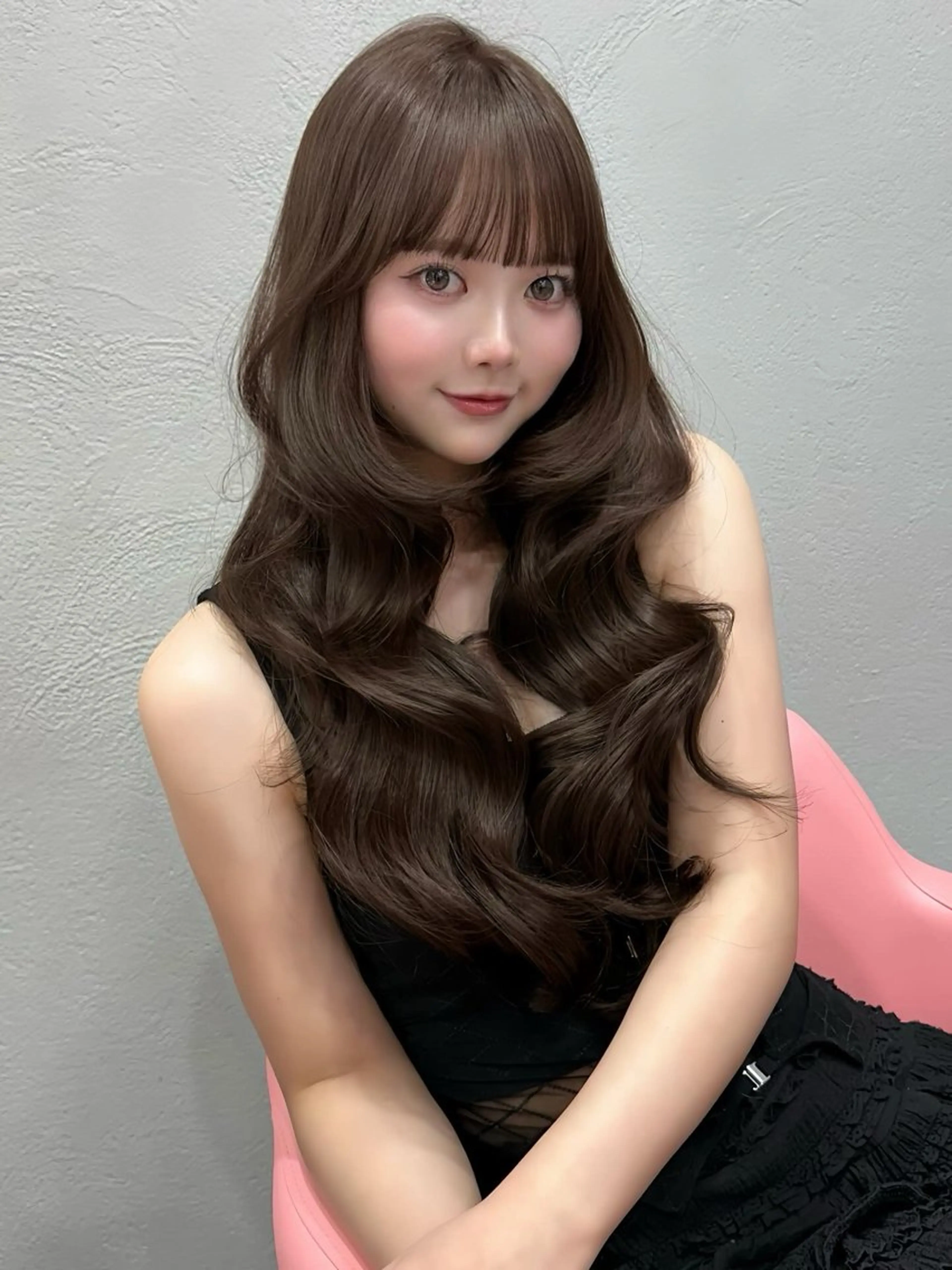 ロング ヘアカラー トリートメント 𝑴𝑶𝑲𝑨渋谷 トレンド韓国ヘア🩷のヘアスタイル