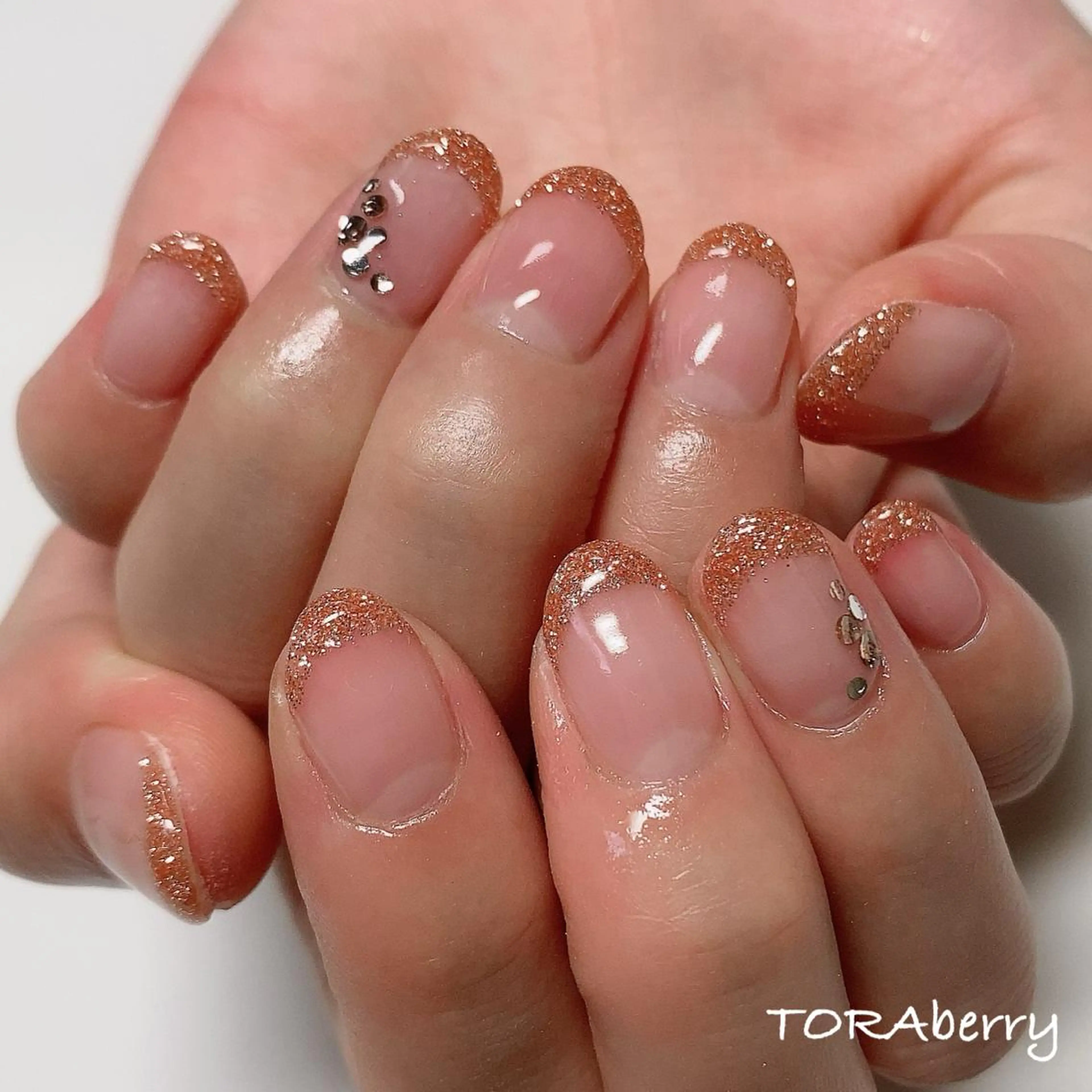 ネイル ハンドネイル ネイリスト なつみのネイルデザイン