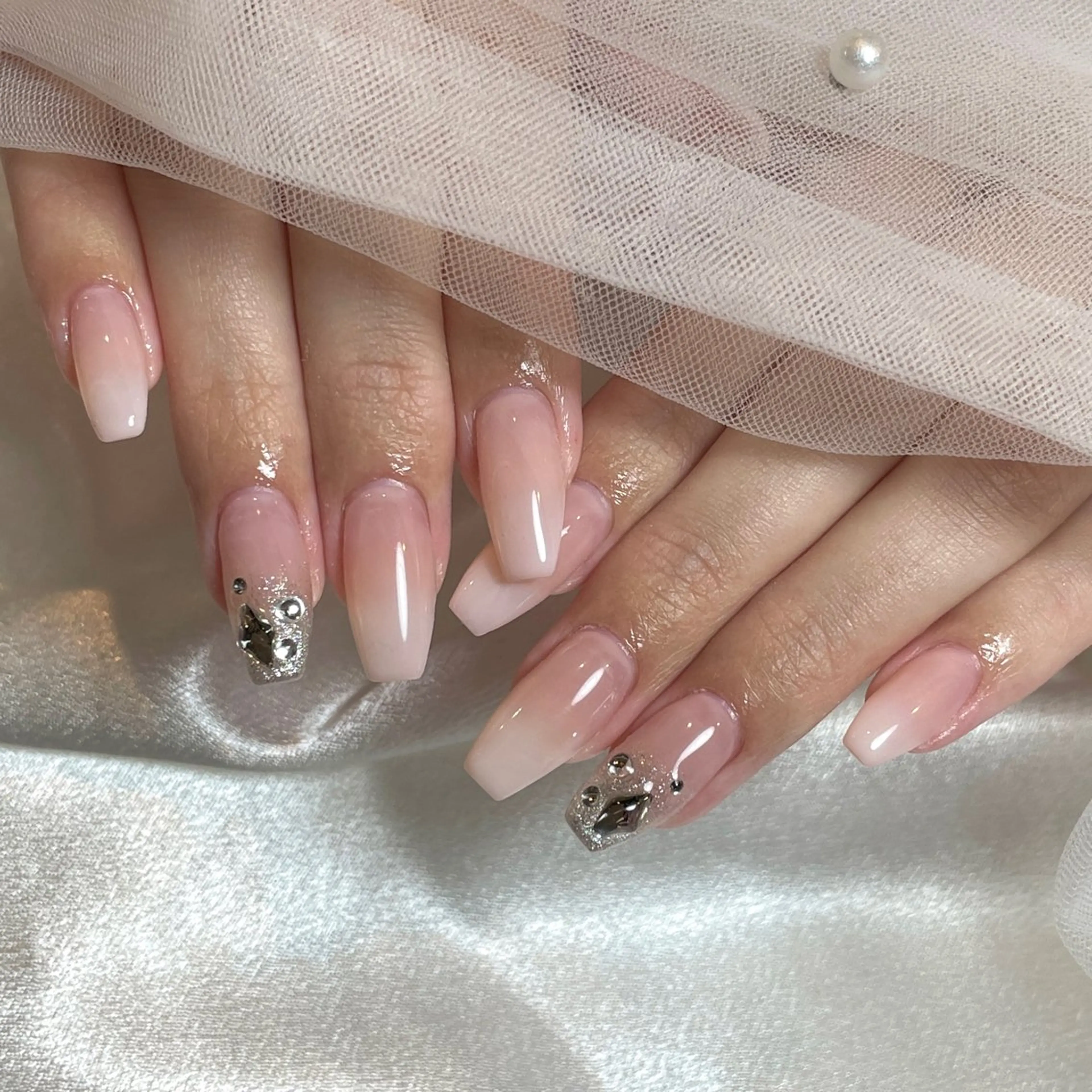 ネイル ハンドネイル yurika 🌷.*･ﾟのネイルデザイン