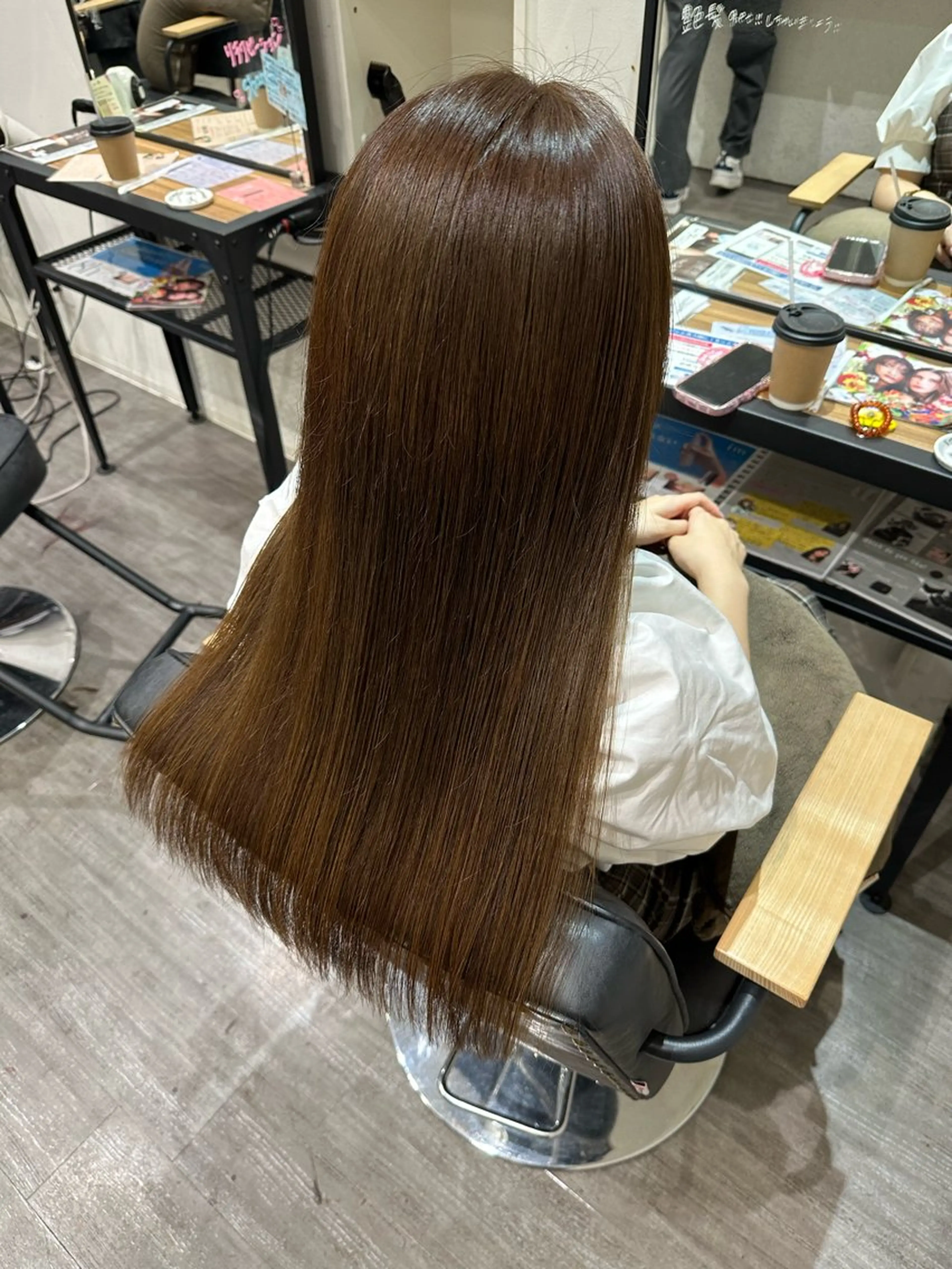 ロング カラー アッシュ ベージュカラー カット ヘアカラー トリートメント 艶髪レイヤー上田 紗也🇰🇷💗のヘアスタイル