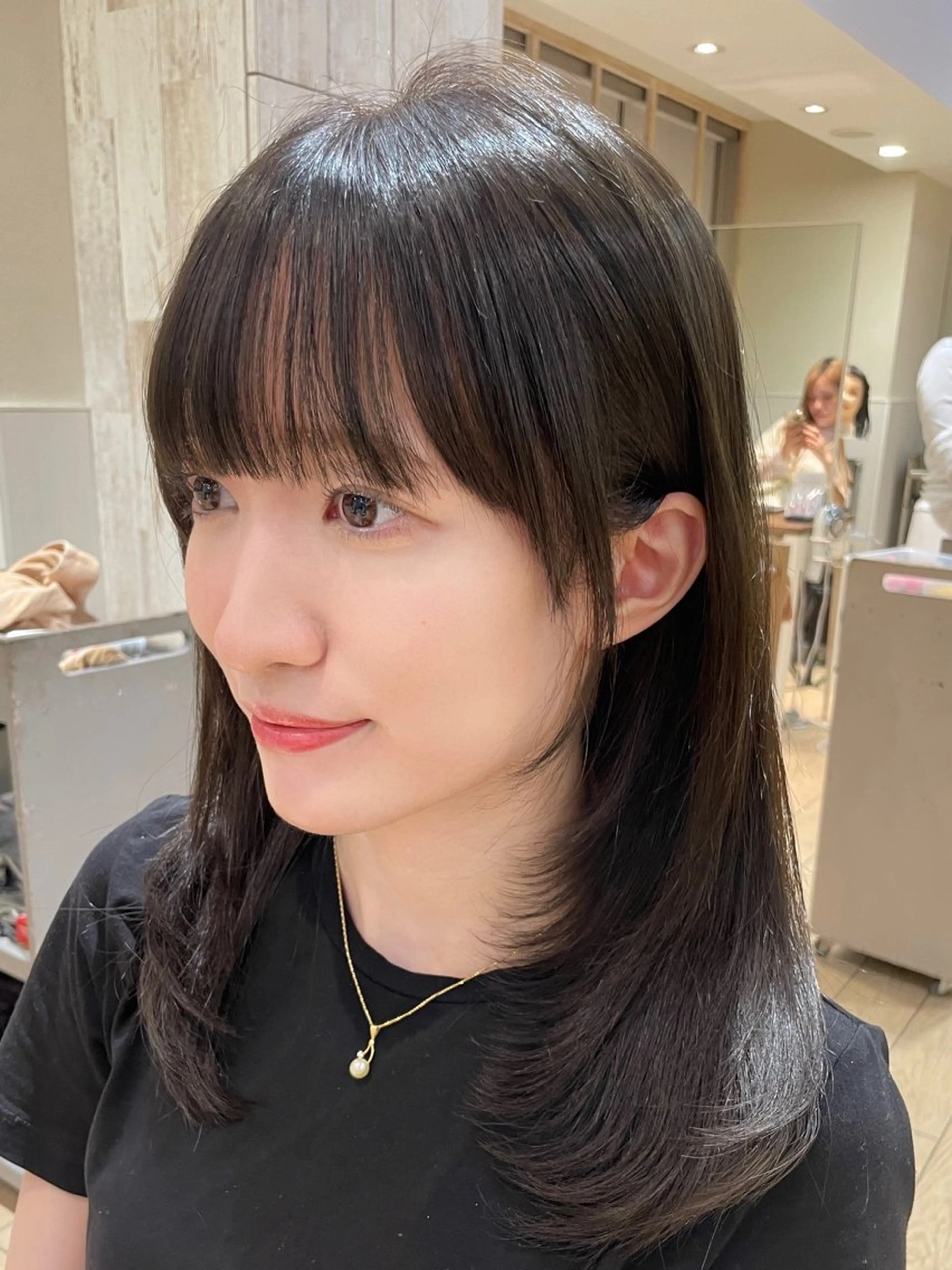 ミディアム カット トリートメント 小顔に見える顔周り カット/表参道　寺崎のヘアスタイル