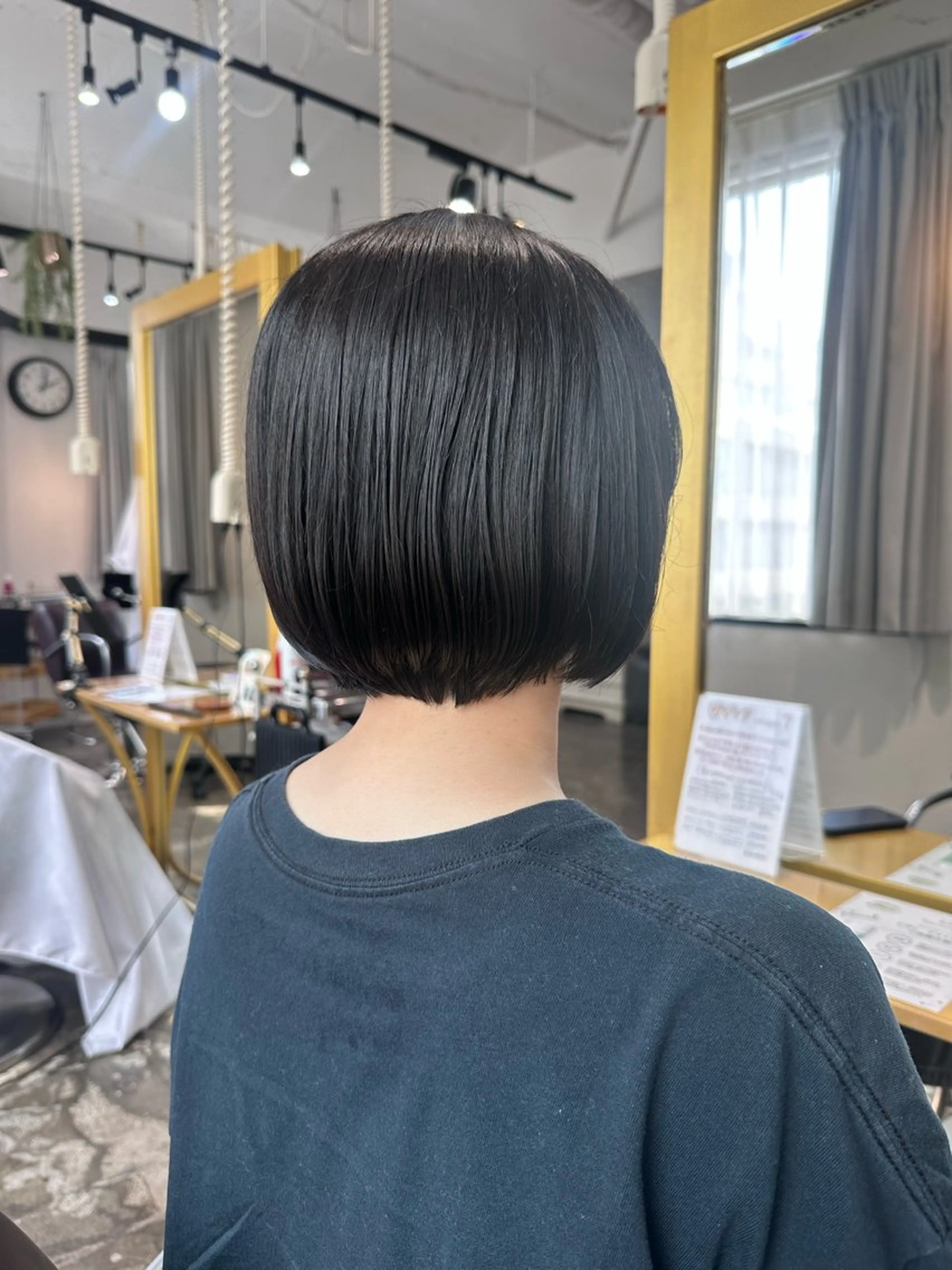ショート カラー グレージュ ボブ カット ヘアカラー 心斎橋/レイヤー/ 艶カラー💖Sakiのヘアスタイル