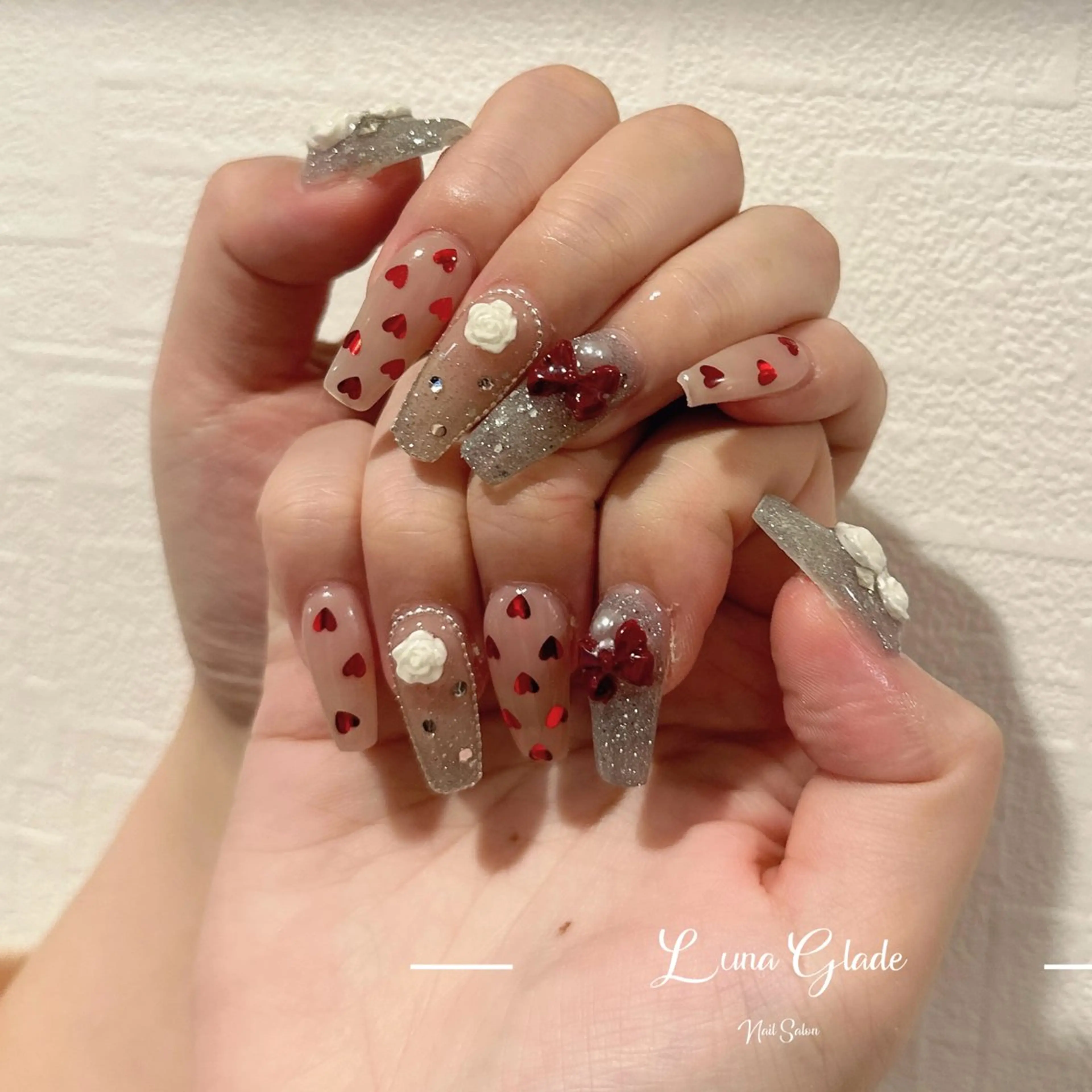 ネイル ハンドネイル Luna Gladeのネイルデザイン