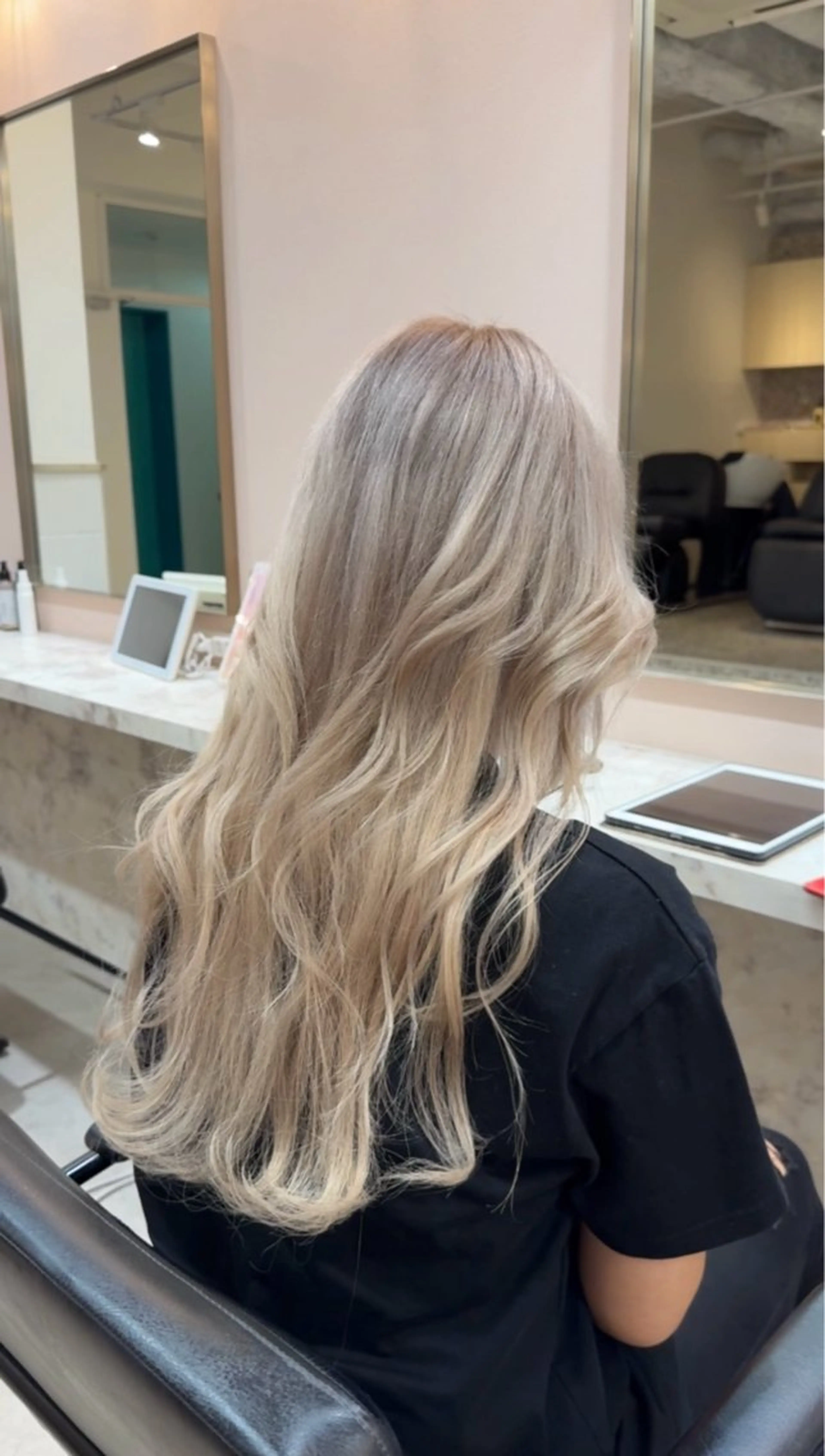 ロング 田中俊　縮毛矯正 髪質改善のヘアスタイル