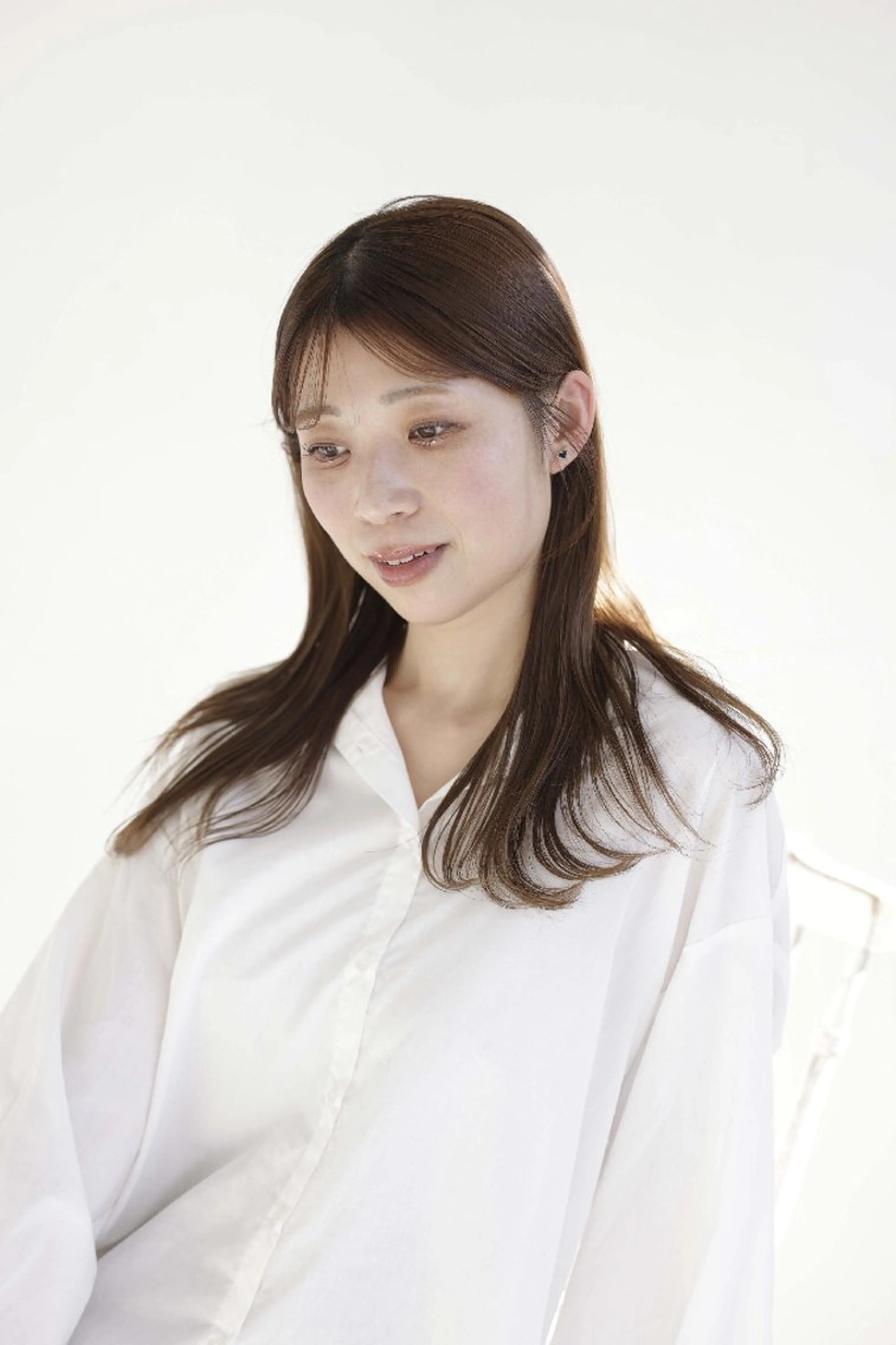 カラー 束感まつぱ🥑🤍 NATUKI🤍のヘアスタイル