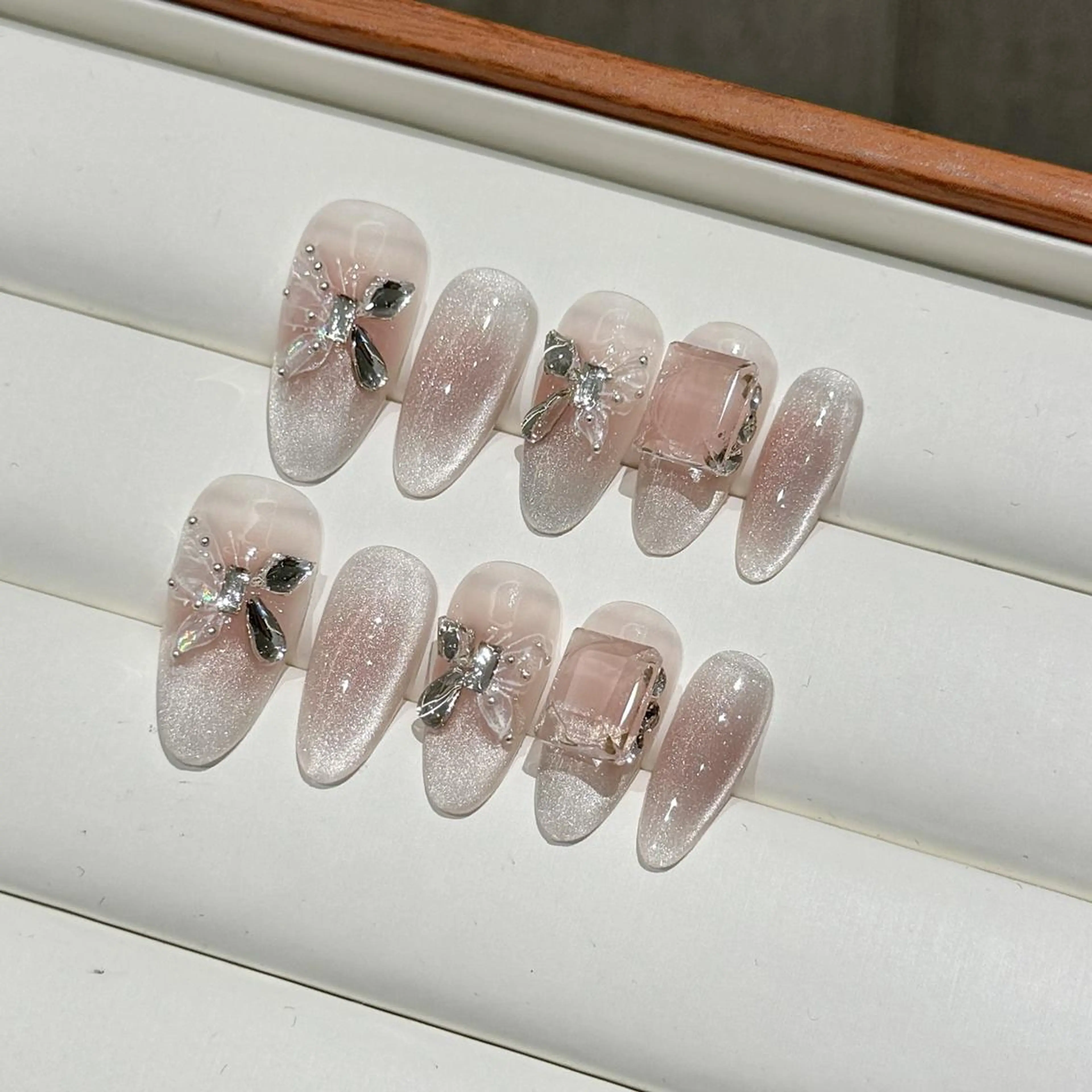 ネイル Yui 🧀のネイルデザイン