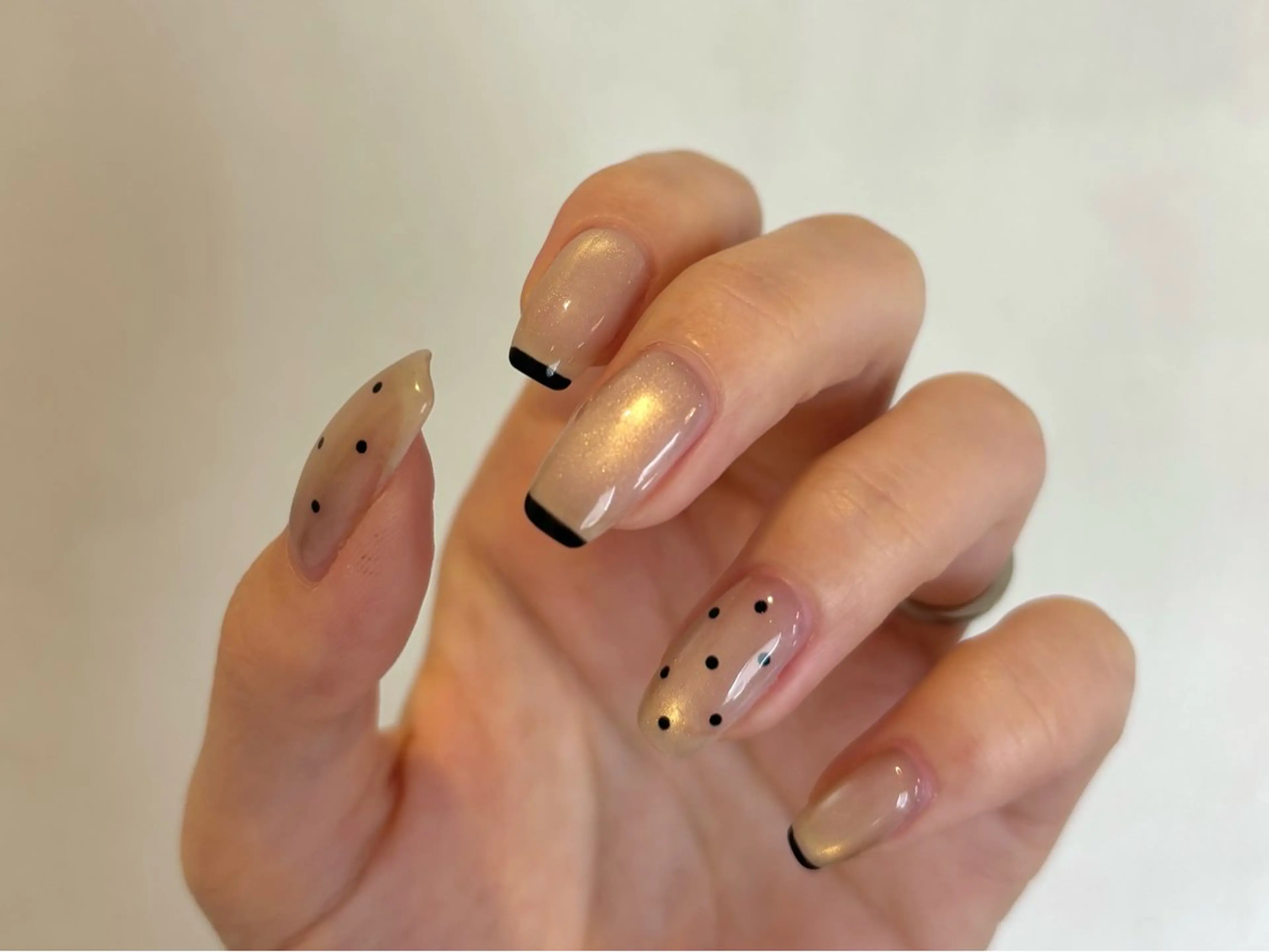 ネイル 坂木 桃子 / ネイルのネイルデザイン