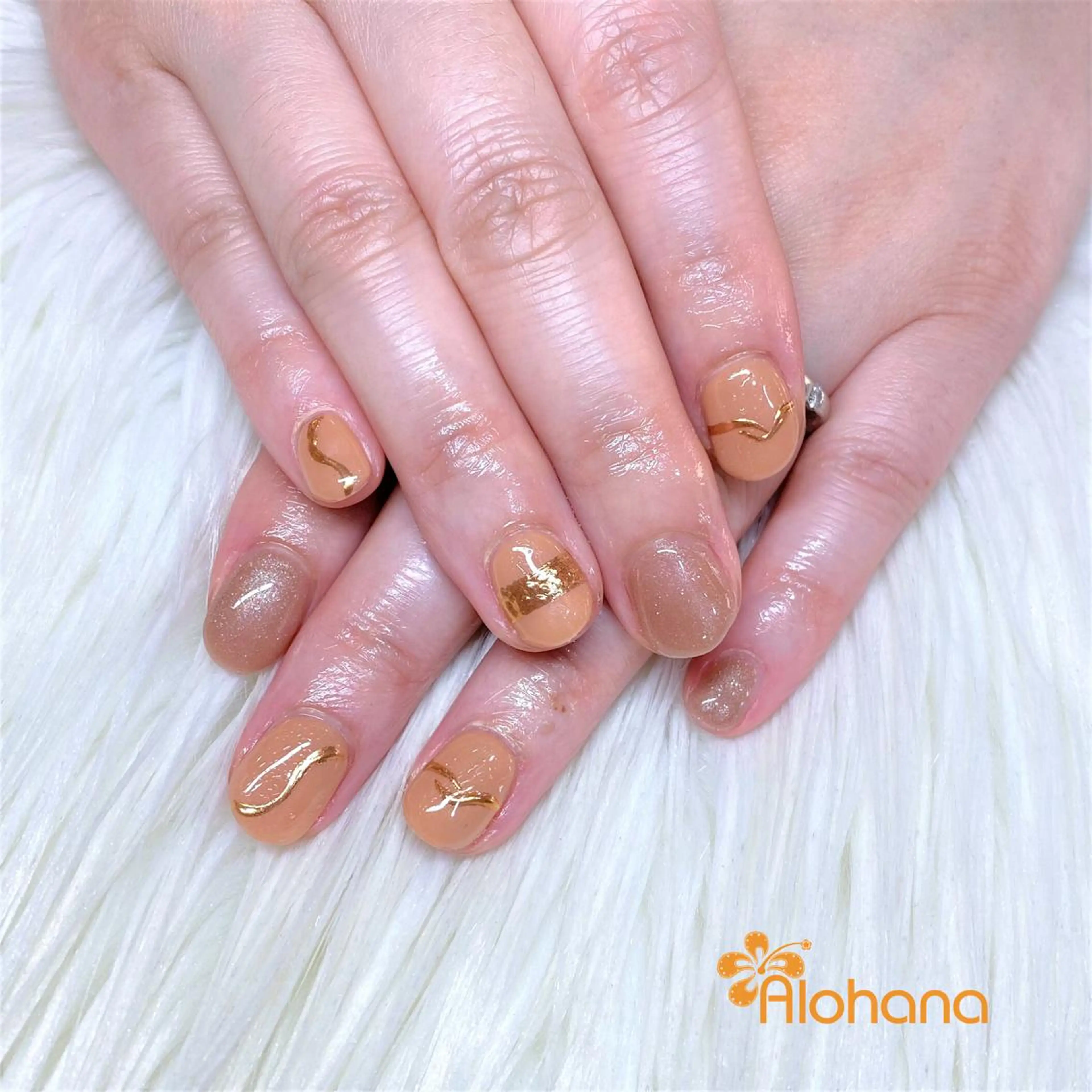 ネイル ミラーネイル ハンドネイル Alohana Minaのネイルデザイン