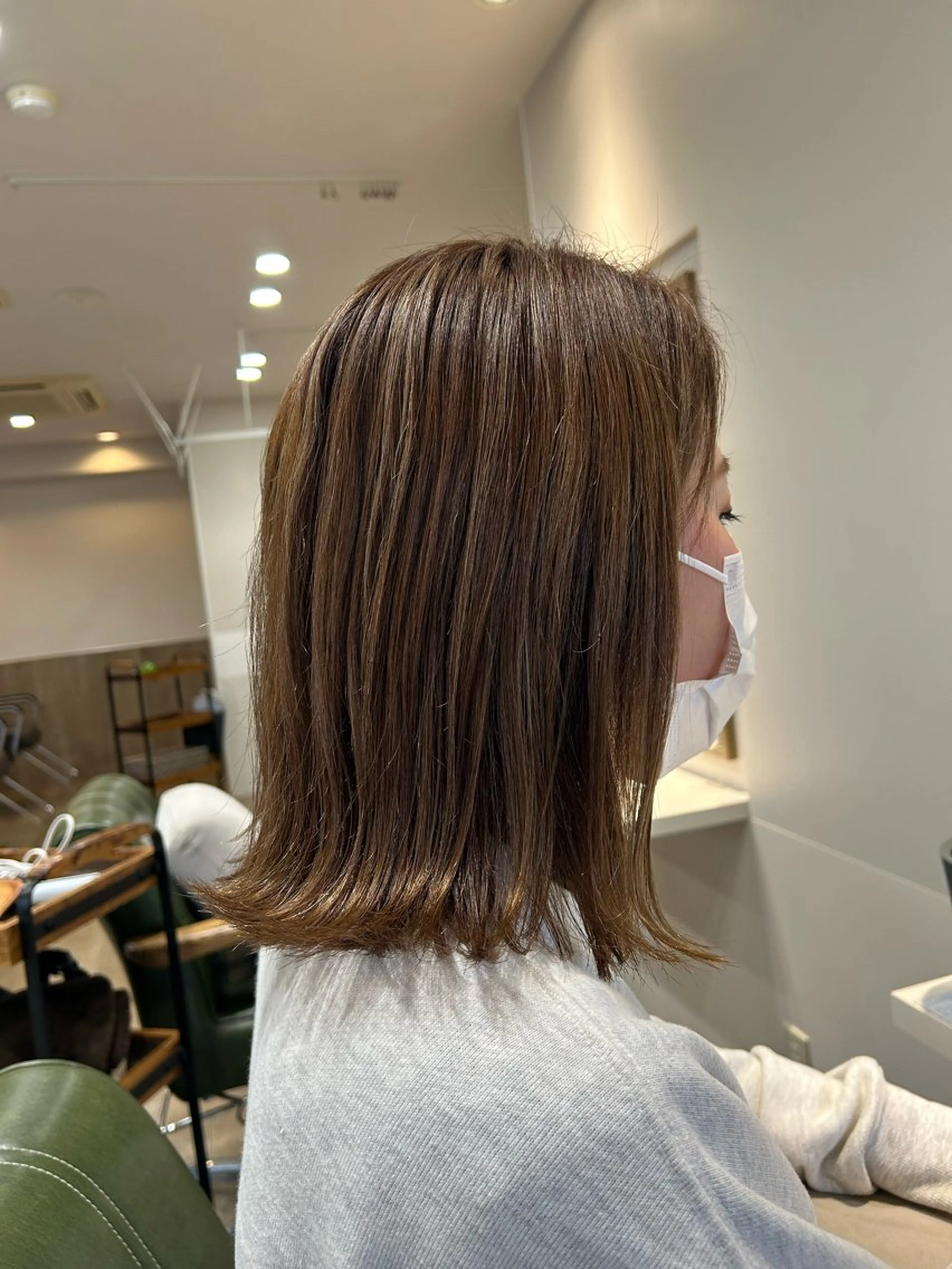 ミディアム カラー ハイライトカラー ハイライト カット ヘアカラー トリートメント ヒロタ ハルヒ🦁のヘアスタイル