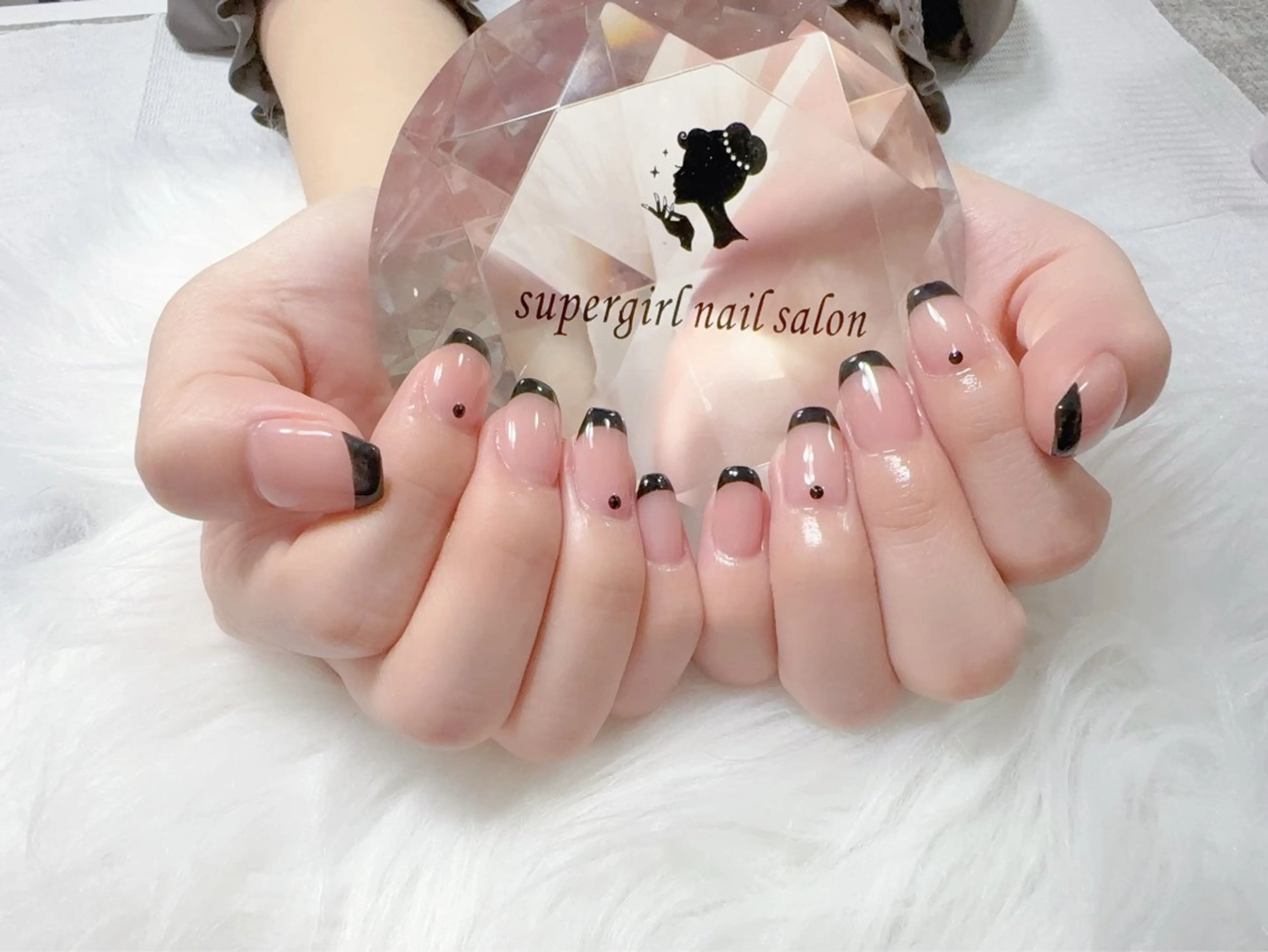 ネイル ハンドネイル ハンドケア super girlネイルサロン所属・supergirl ネイル専門サロンのネイルデザイン