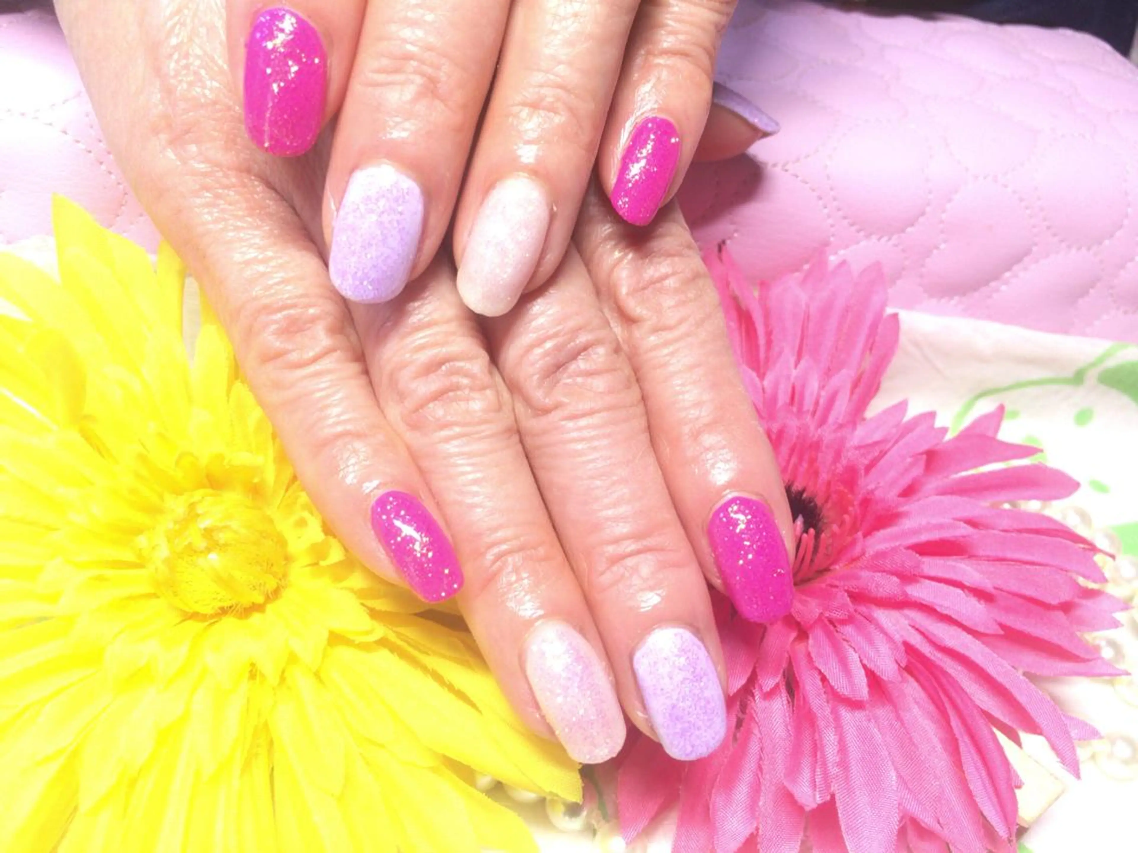 ネイル ハンドネイル ハンドケア ネイルサロン HARRYS所属・ネイル･脱毛サロン HARRYSのエステ・リラクイメージ