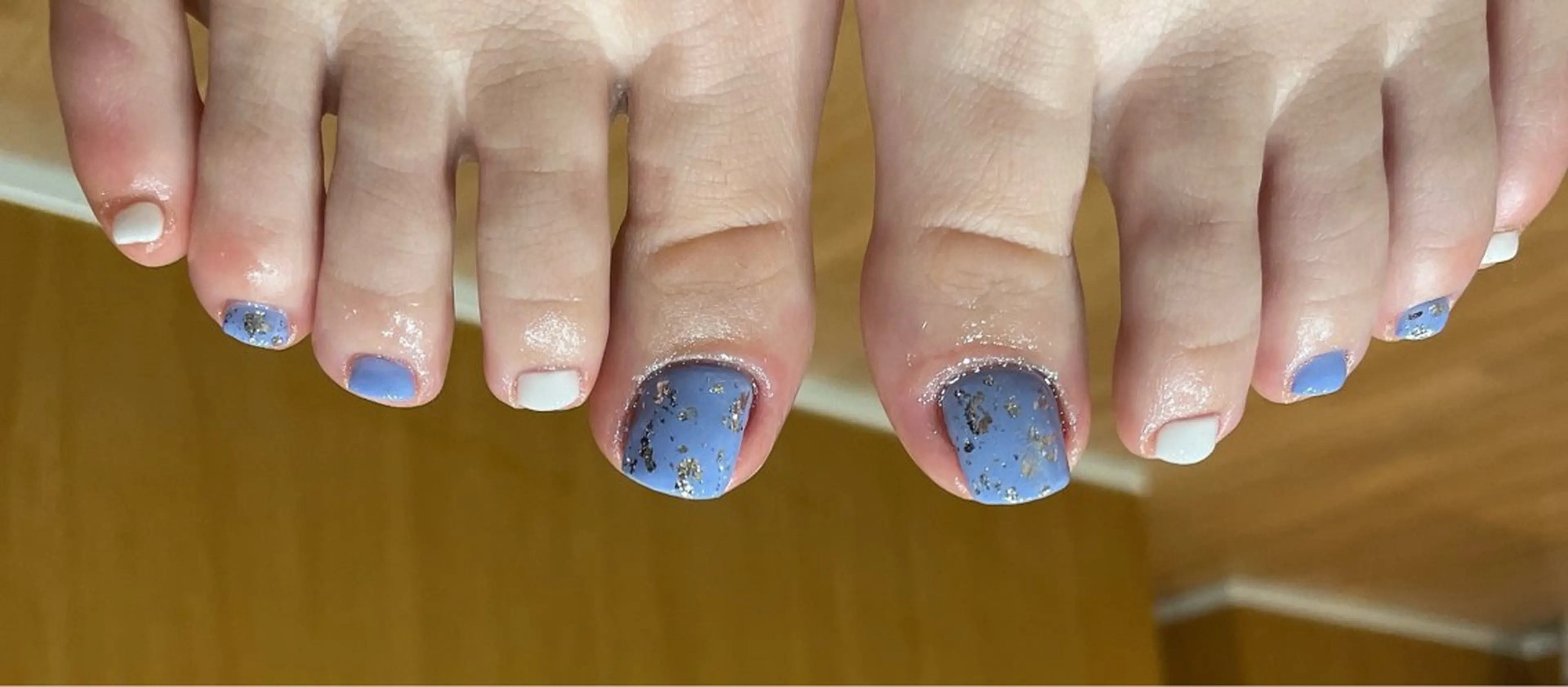 ネイル フットネイル liberté🫧 新小岩のネイルデザイン