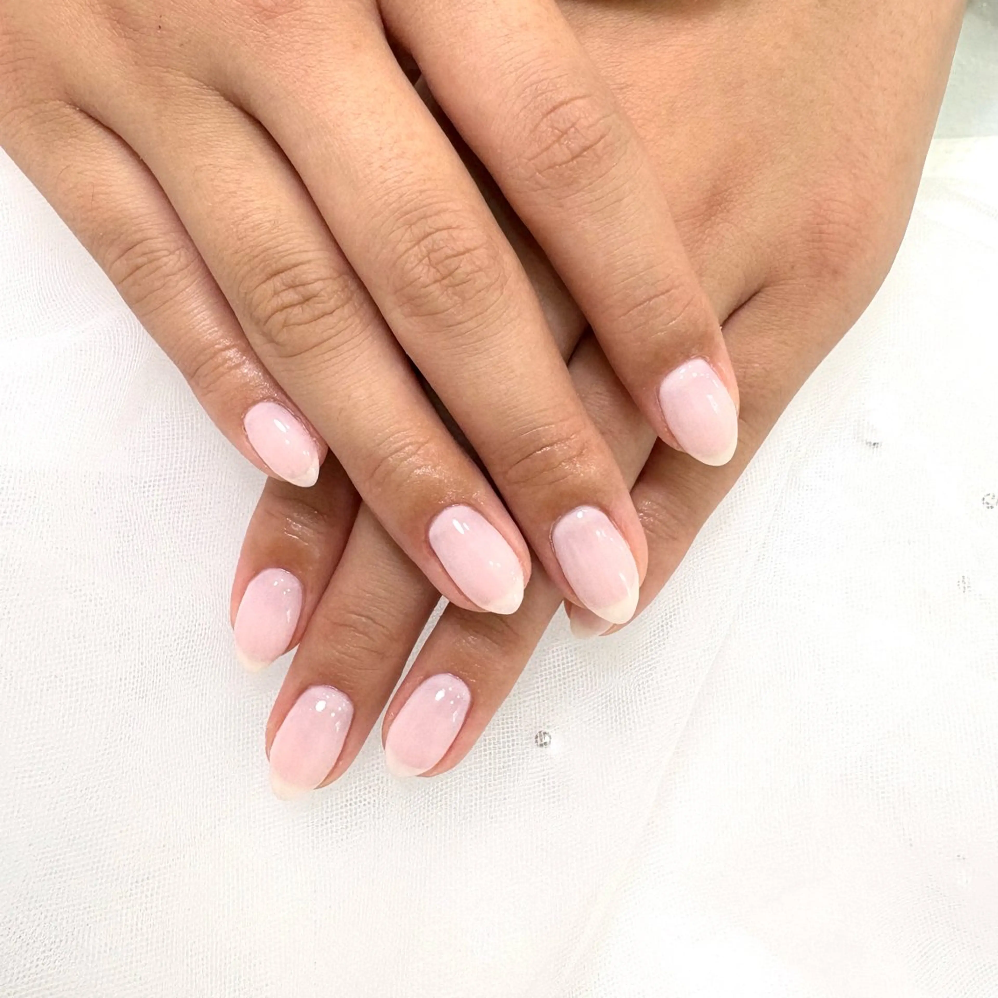 ネイル ワンカラーネイル エルバイノリコ 嶋岡のネイルデザイン