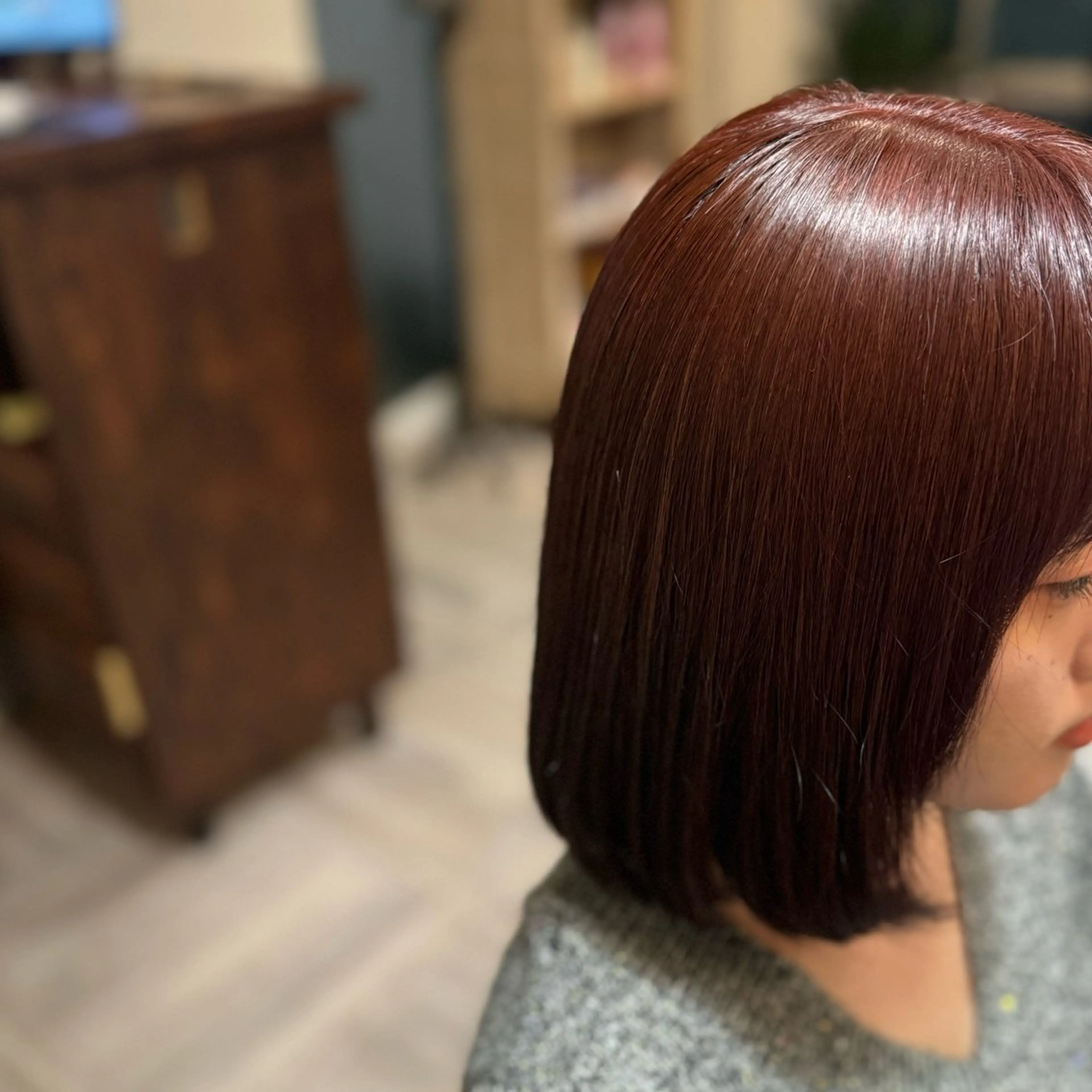 ショート カラー 切りっぱなしボブ ブリーチ ブリーチなしカラー ボブ 川中 琉以のヘアスタイル