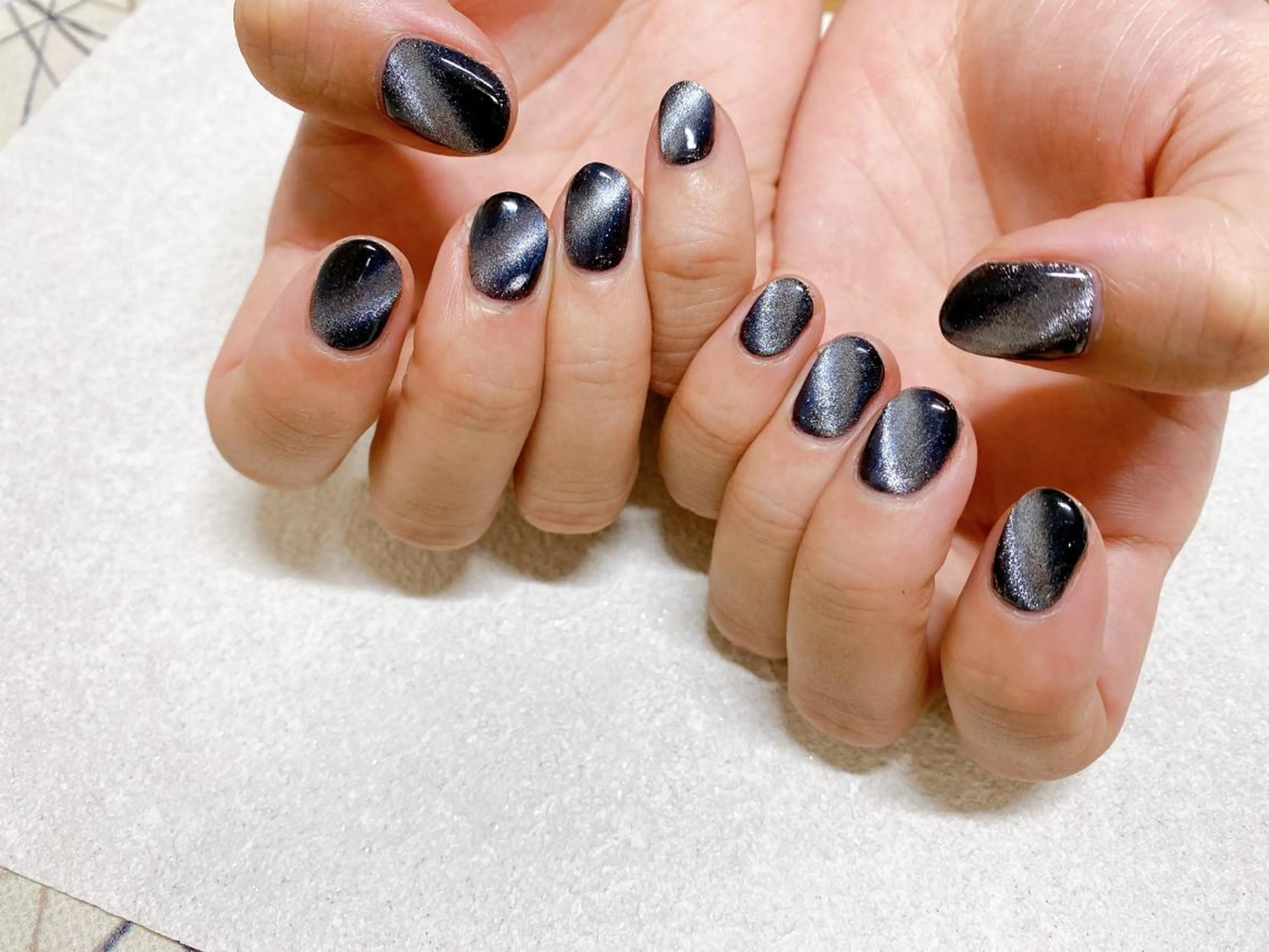 ネイル オーロラネイル フラワーネイル フットネイル フレンチネイル ジェルネイル mogunail &blowのネイルデザイン