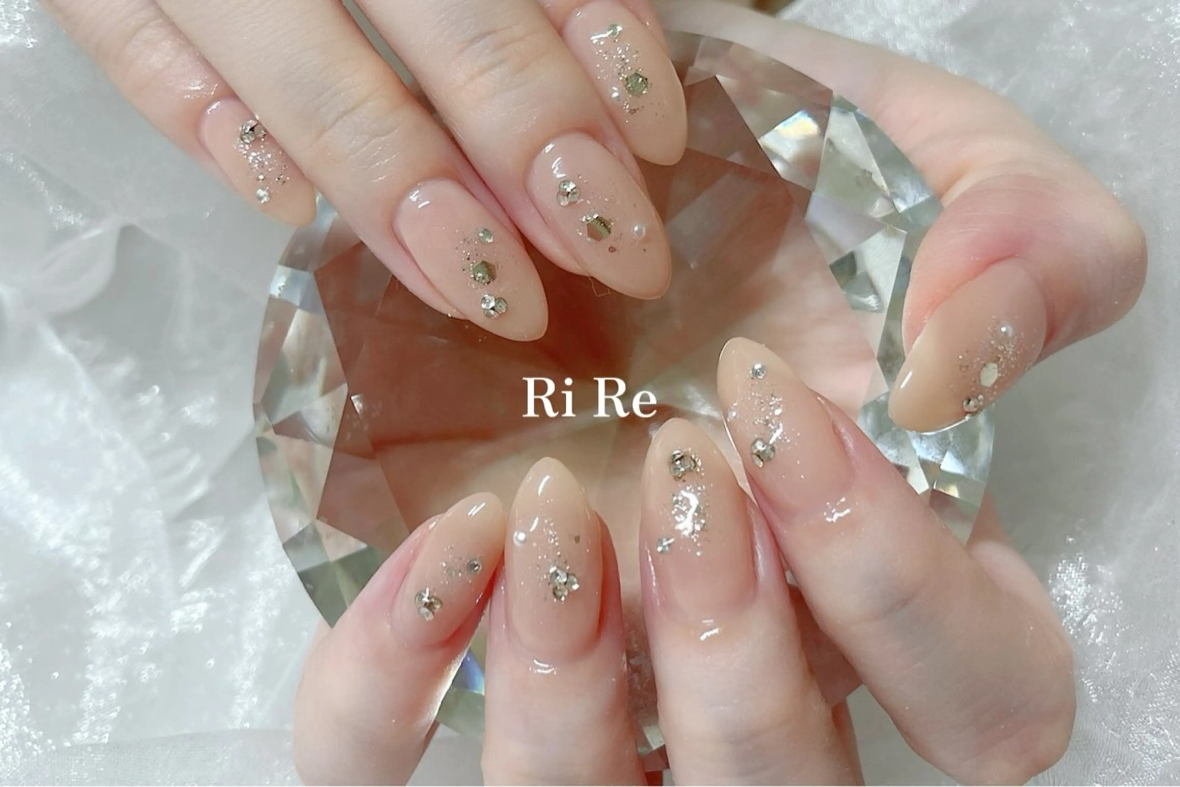ネイル アートネイル ストーンネイル Nailsalon RiRe♡Reikaのネイルデザイン