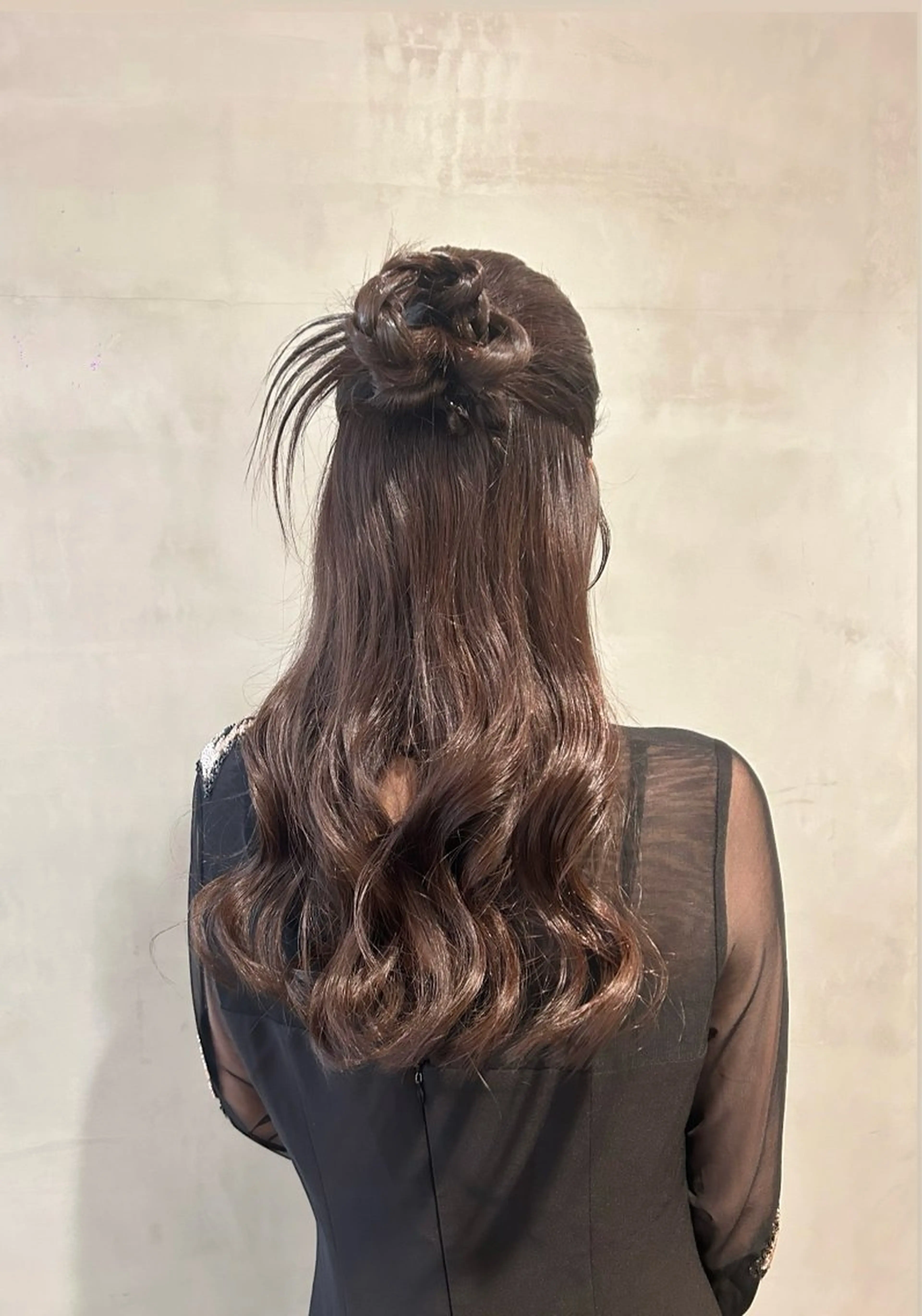 ロング カラー ヘアアレンジ ヘアカラー トリートメント タナカ カナ🫧のヘアスタイル