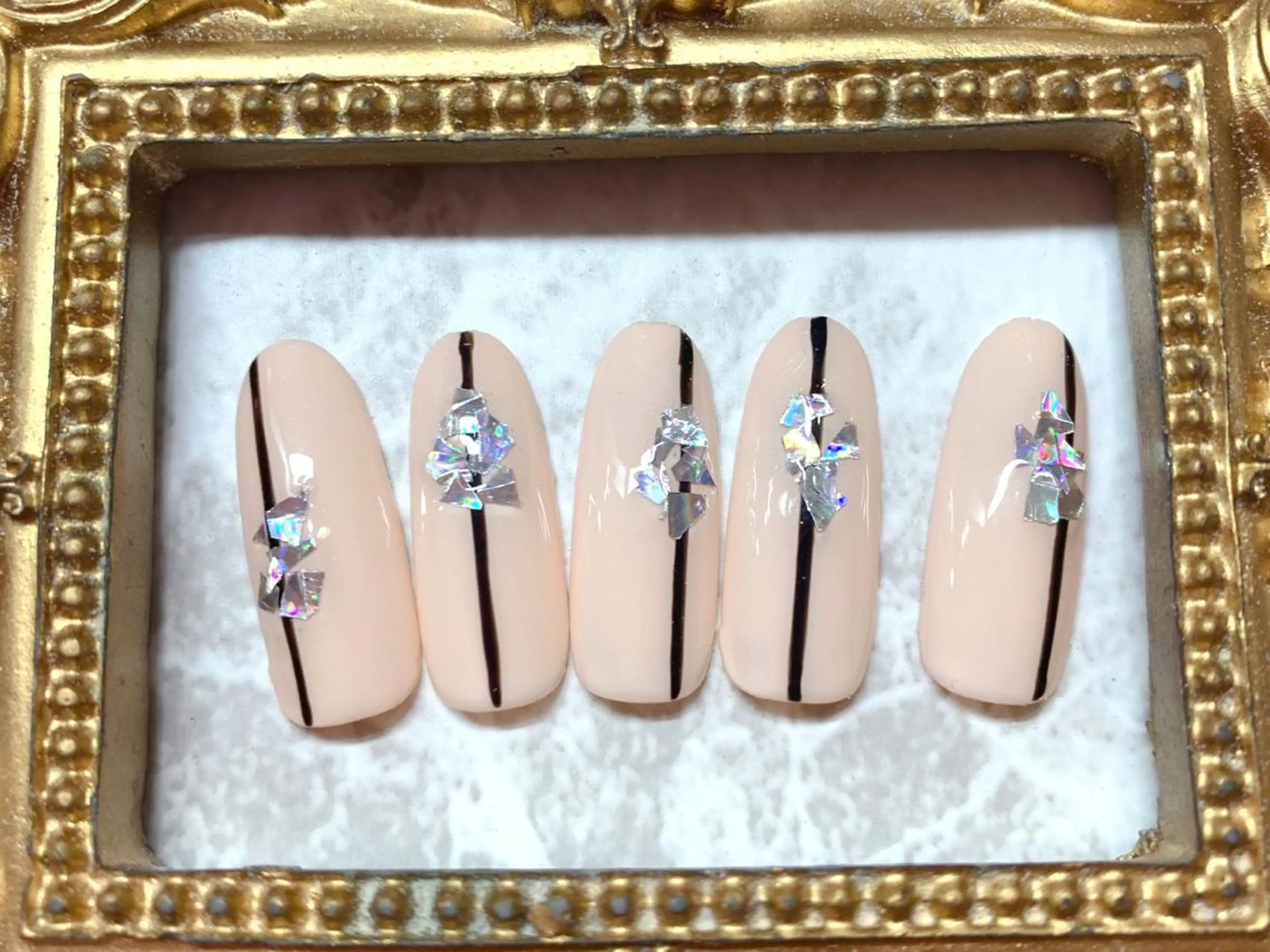 ネイル ハンドネイル マジック ミラーのネイルデザイン