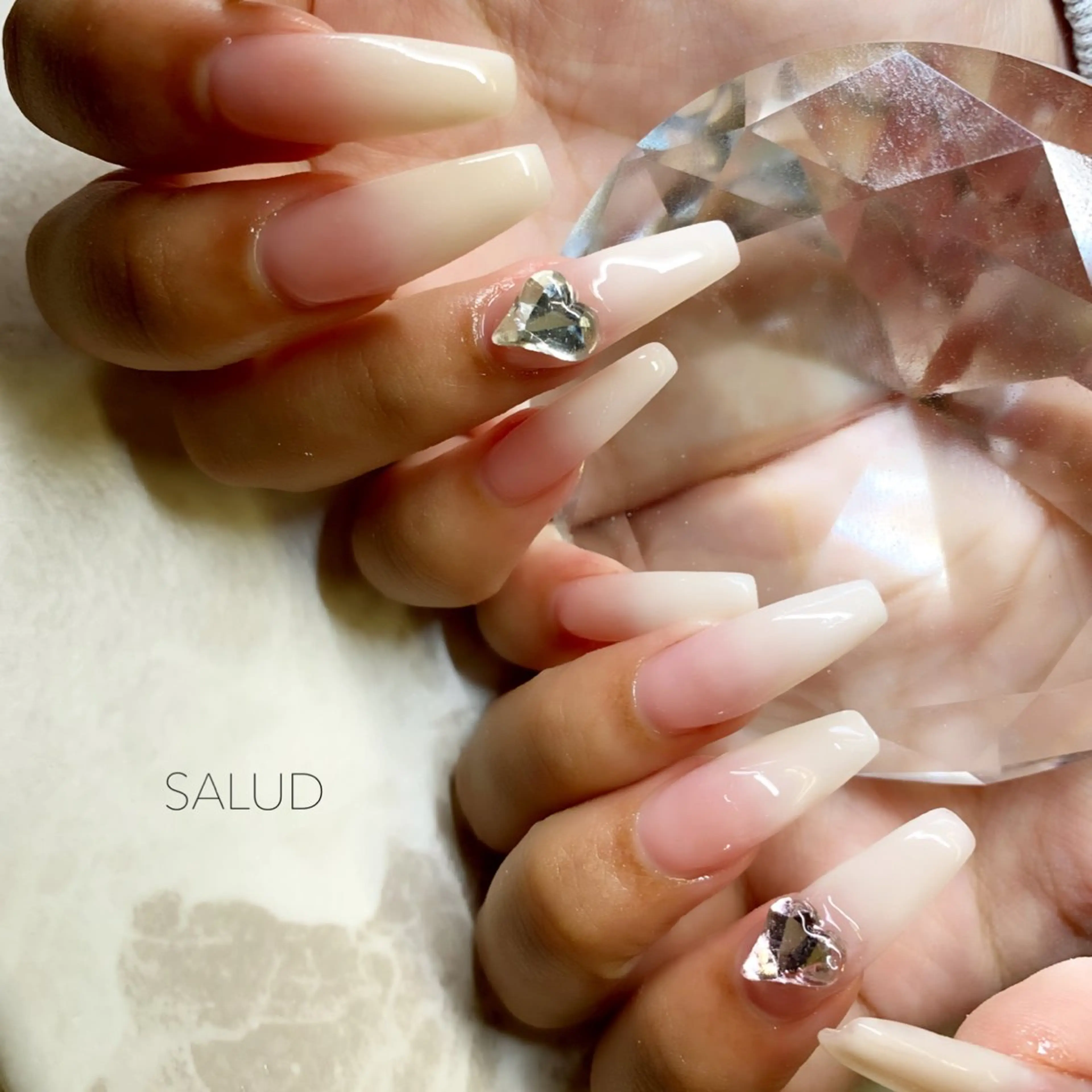 ネイル ハンドネイル Nail Salon SALUDのネイルデザイン