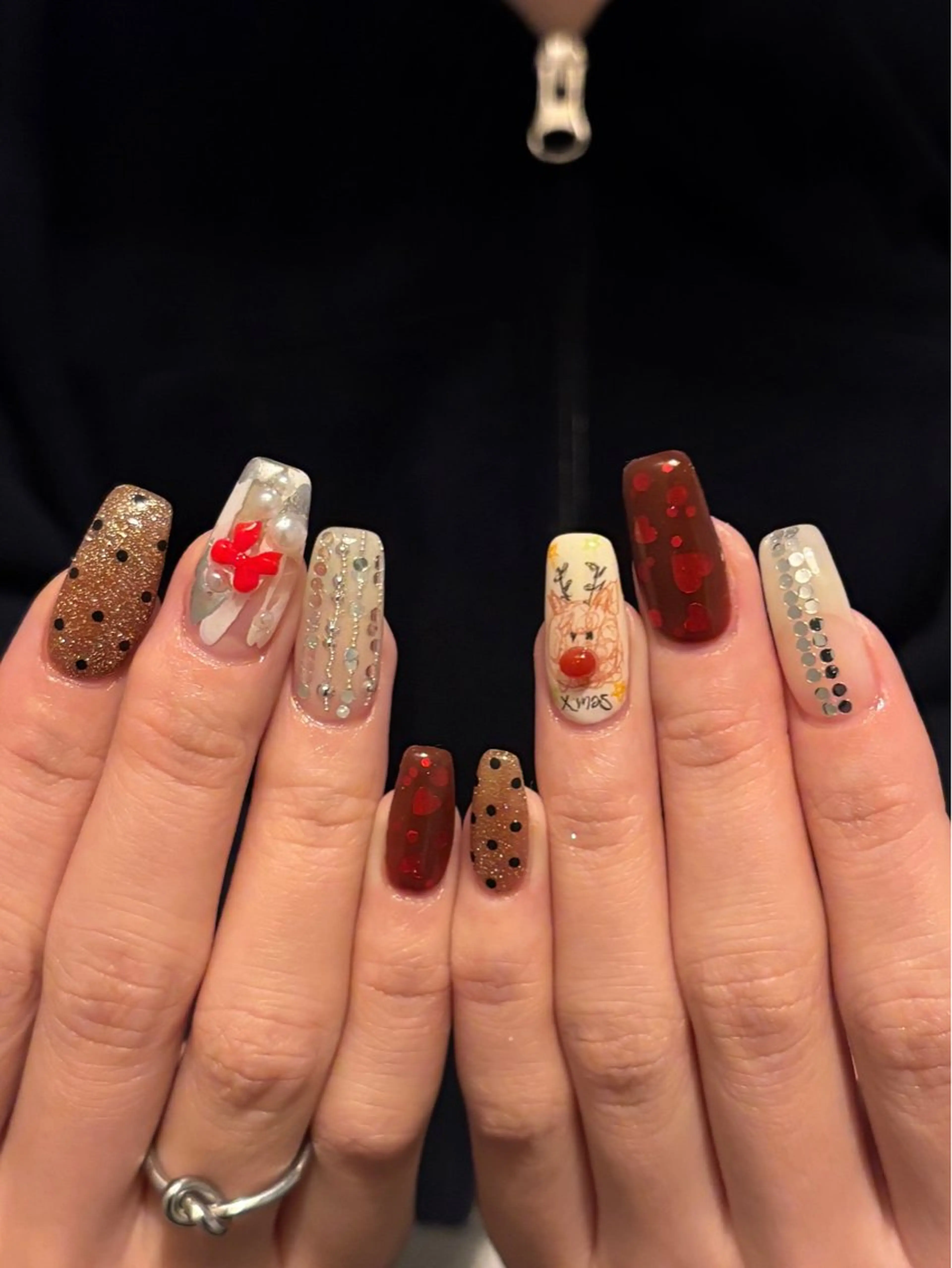 ネイル 冬ネイル クリスマス ハンドネイル chika ／ nailのネイルデザイン