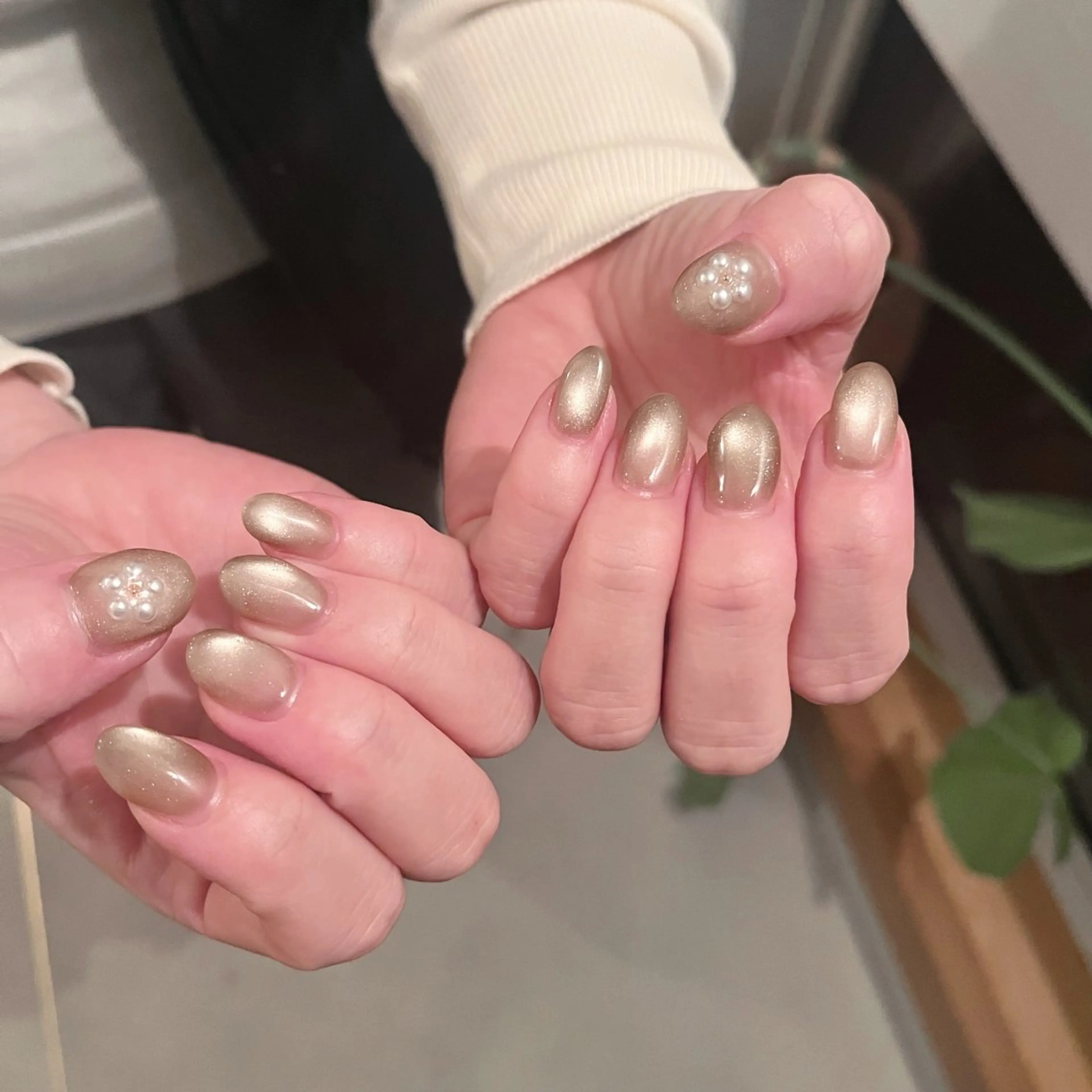 ネイル 氷ネイル・うるうるネイル K Aのネイルデザイン