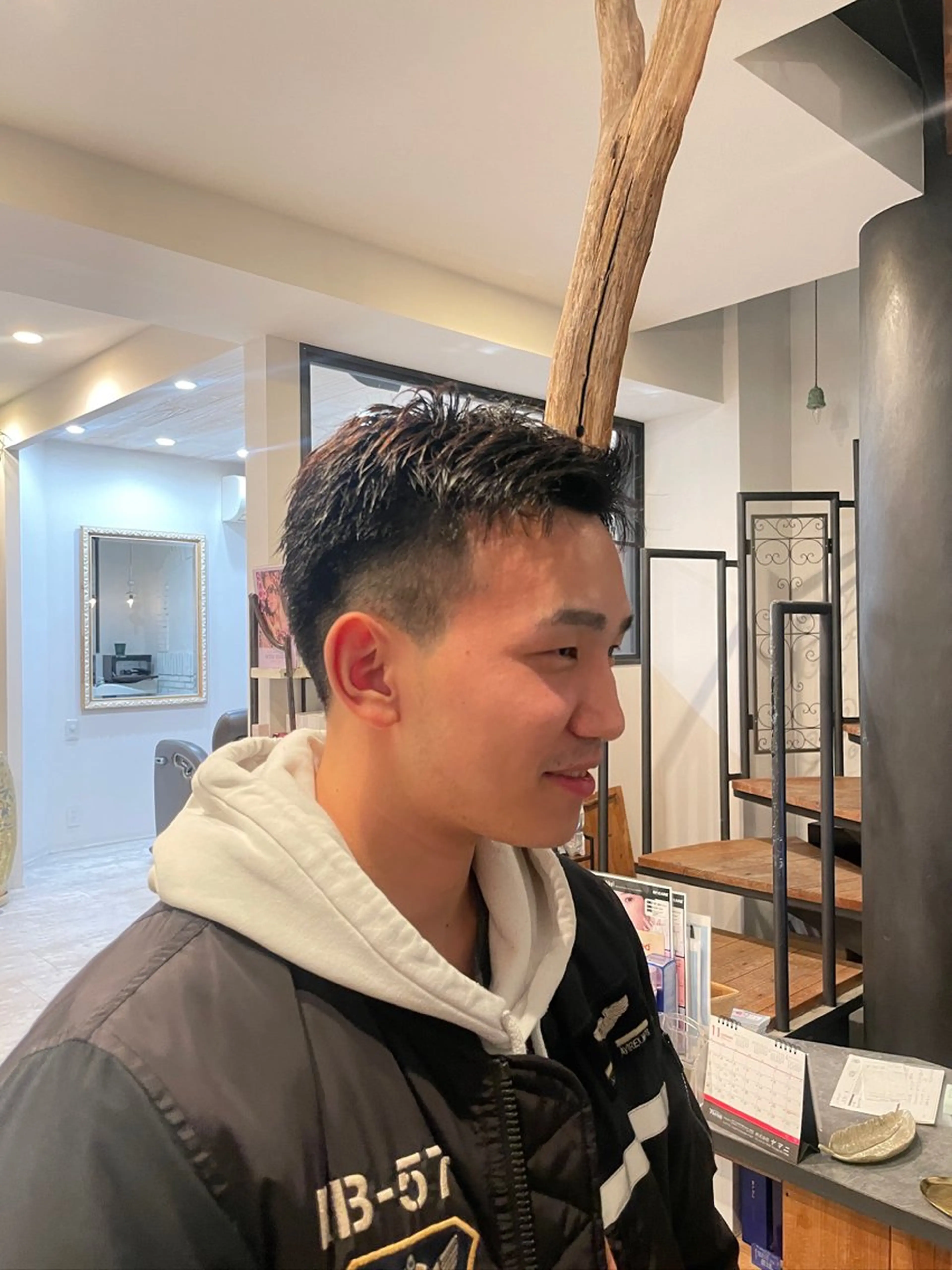 ショート メンズ 増田 ルナのヘアスタイル