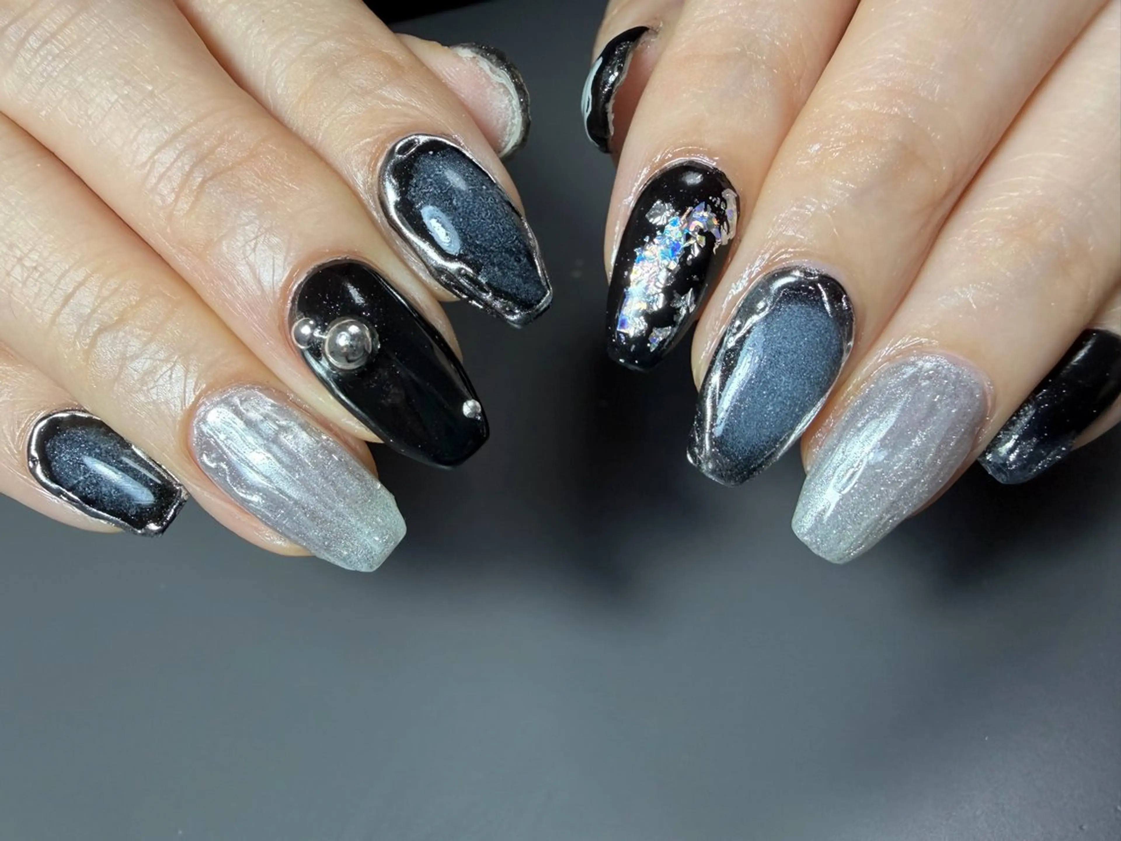 ネイル 12 designのネイルデザイン