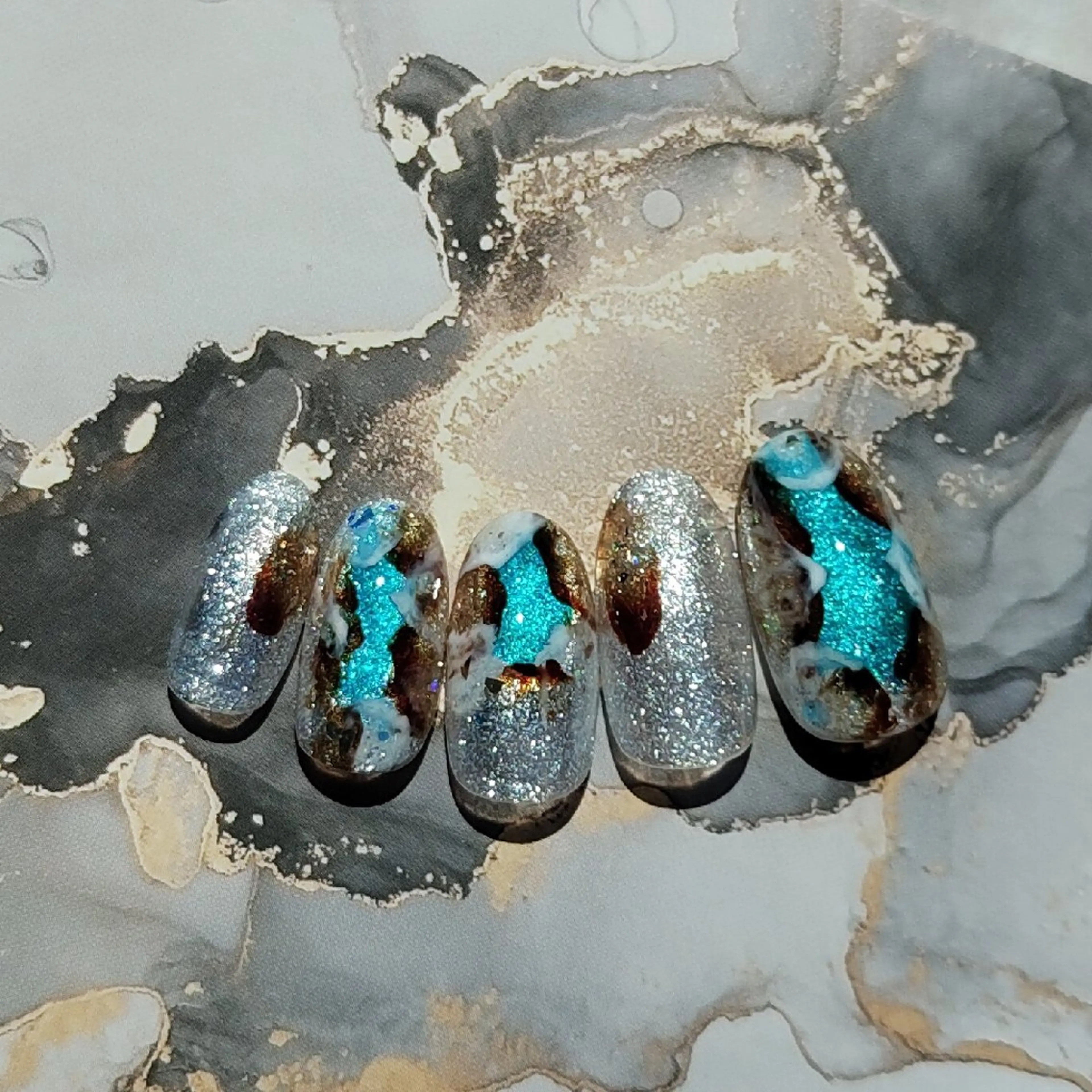 ネイル ハンドネイル mg nailのネイルデザイン