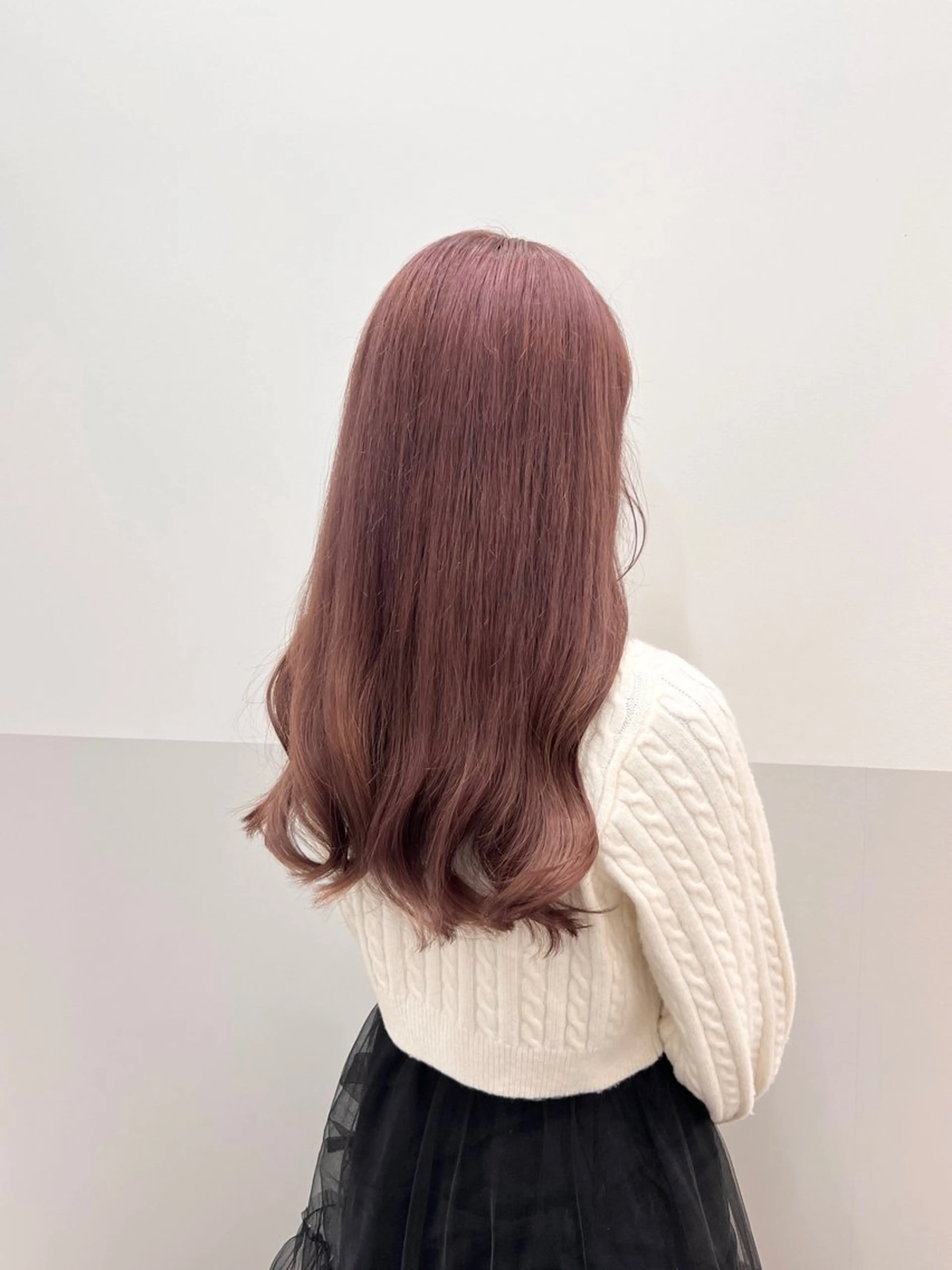ロング カラー ヘアアレンジ ベージュカラー ブリーチ ピンクカラー ヘアカラー トリートメント 似合わせレイヤー/ 美髪縮毛矯正/ミナエのヘアスタイル