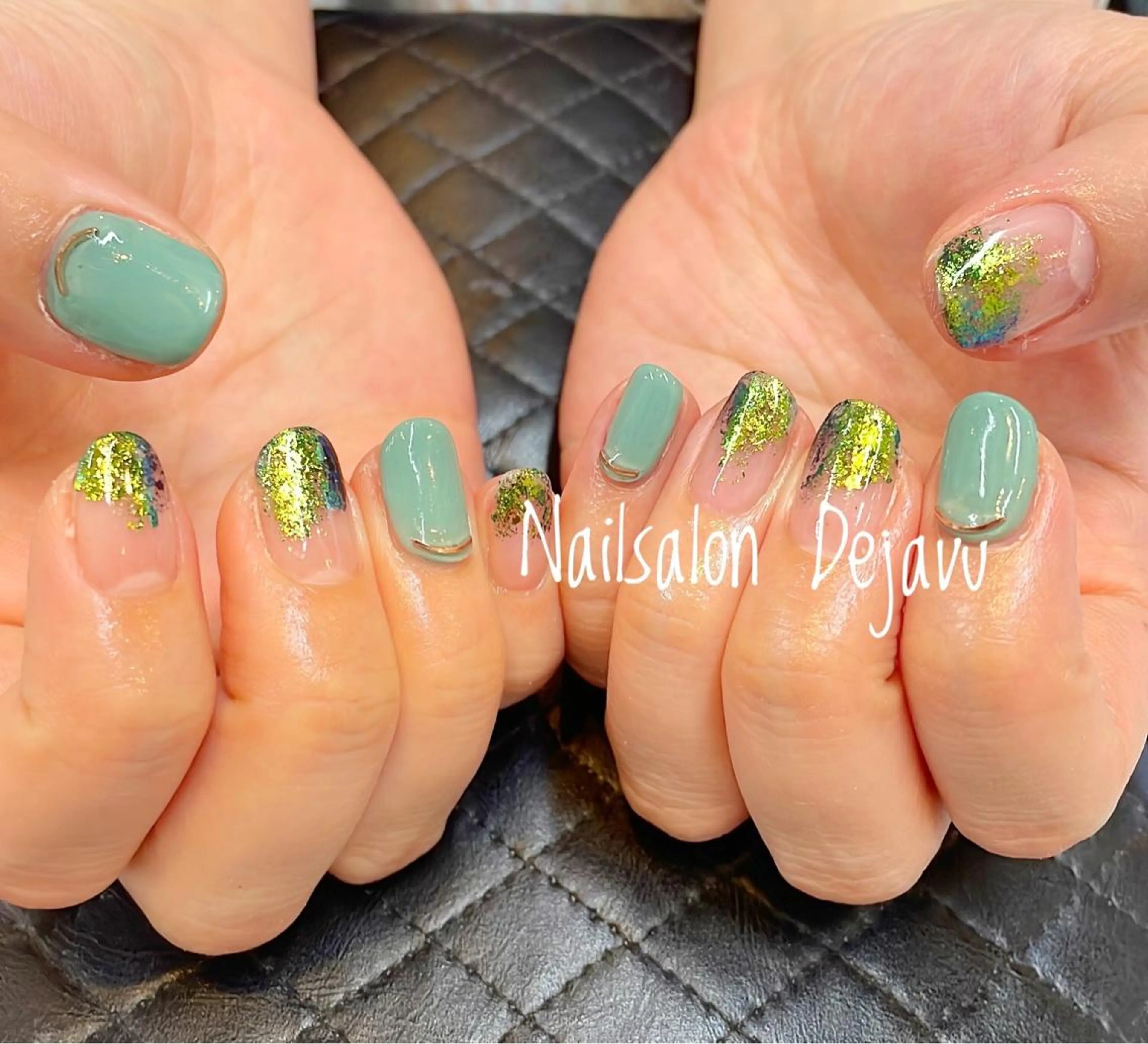 ネイル アートネイル ジェルネイル グリーン ラメ(グリッター) ワンカラーネイル ハンドネイル Nailsalon Dejavuのネイルデザイン