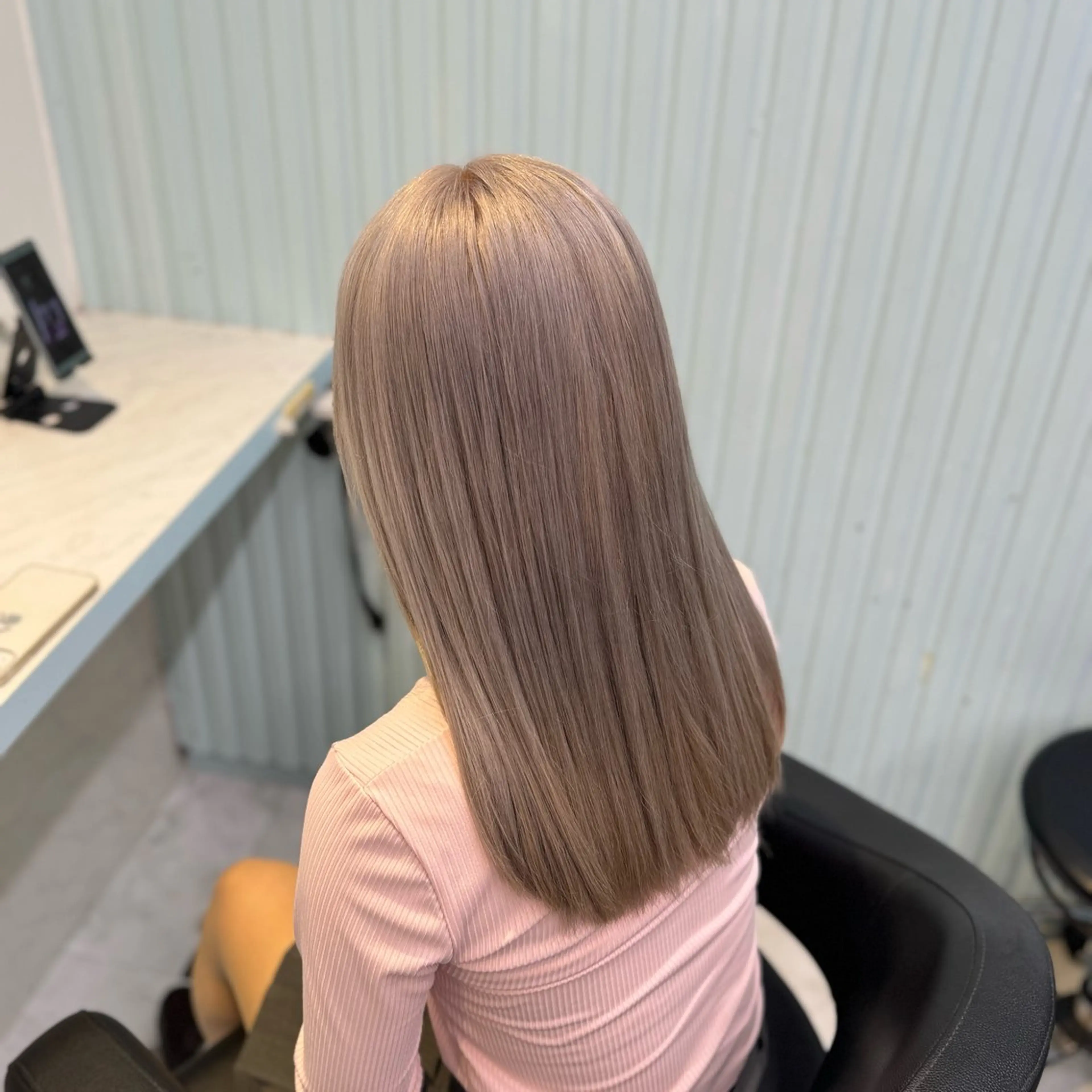 ロング カラー ヘアカラー 🤎モテ髪&透明感 ミルクティー🥣🤎のヘアスタイル