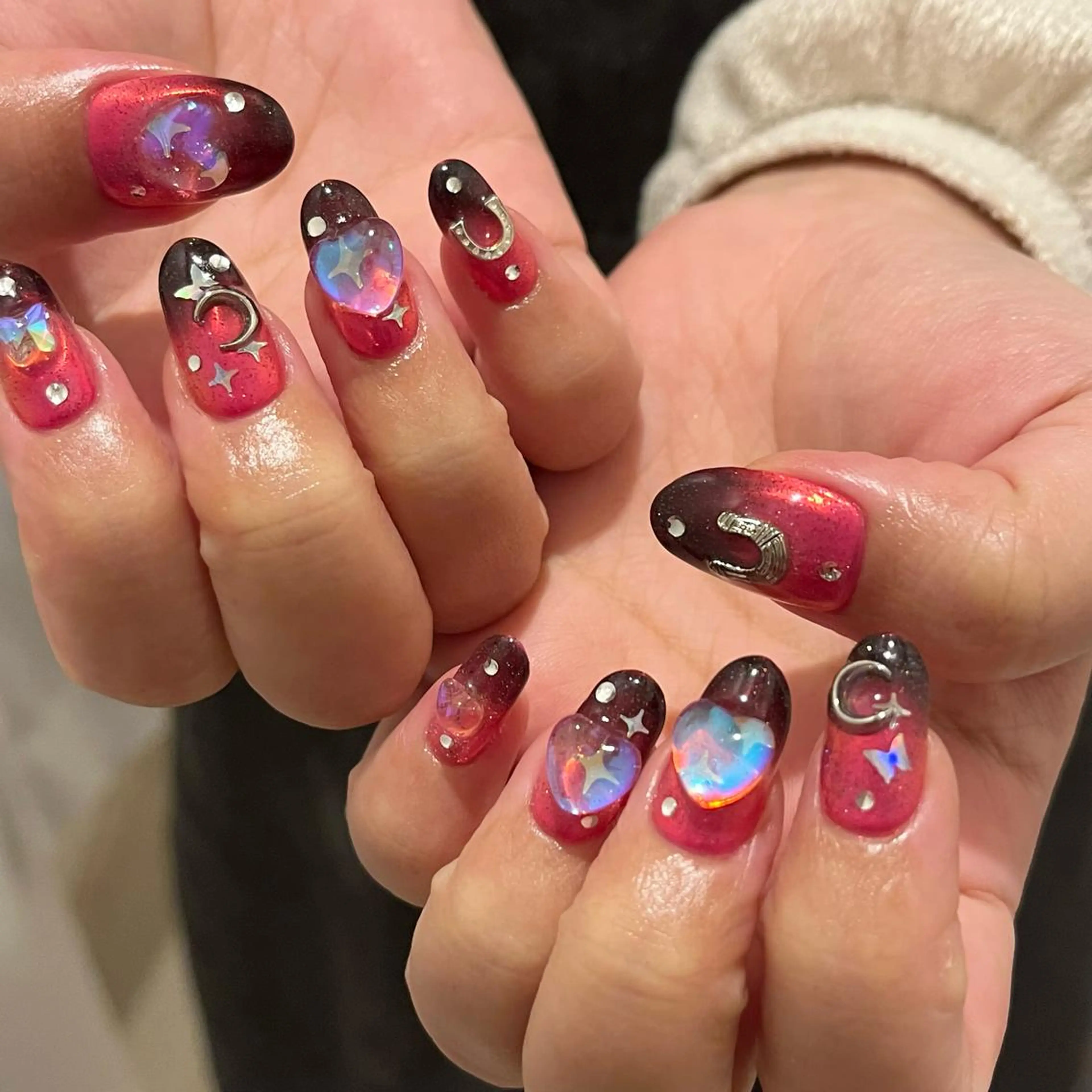 ネイル NORA nail UMEDA MAIのネイルデザイン