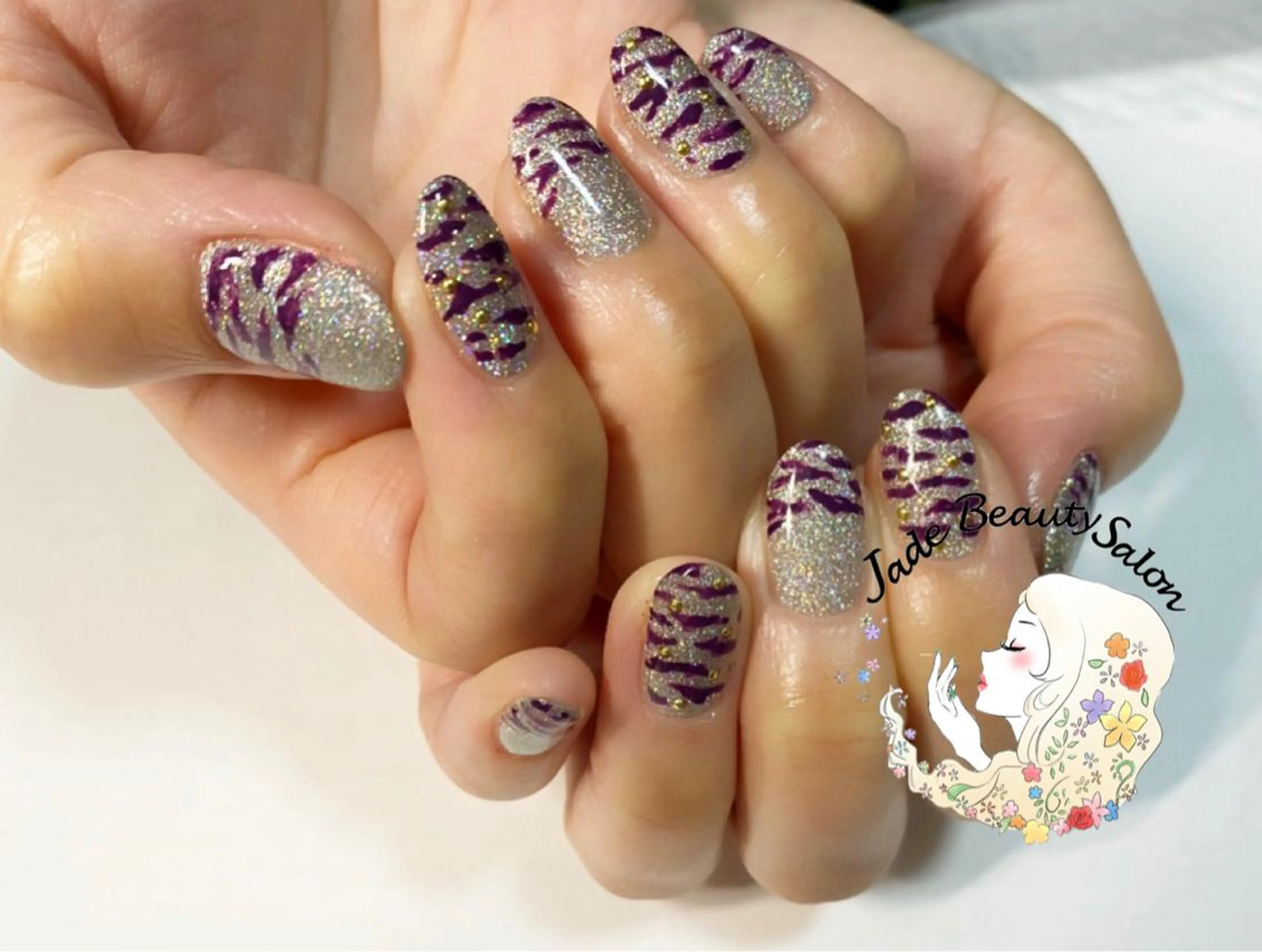 ミディアム JadeBeauty Salonのネイルデザイン