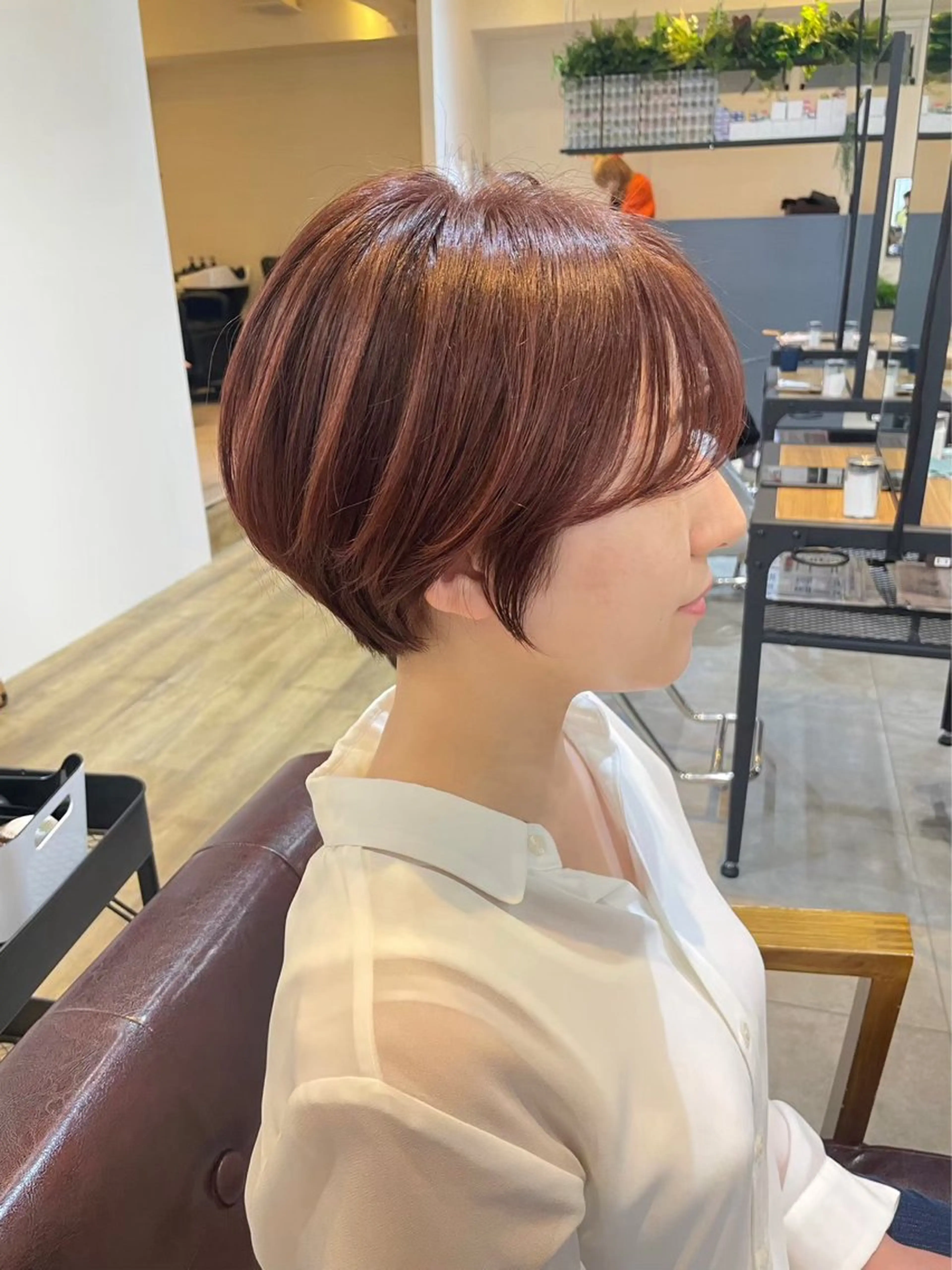 ショート カラー 無料カット/ ショート特化/表参道のヘアスタイル