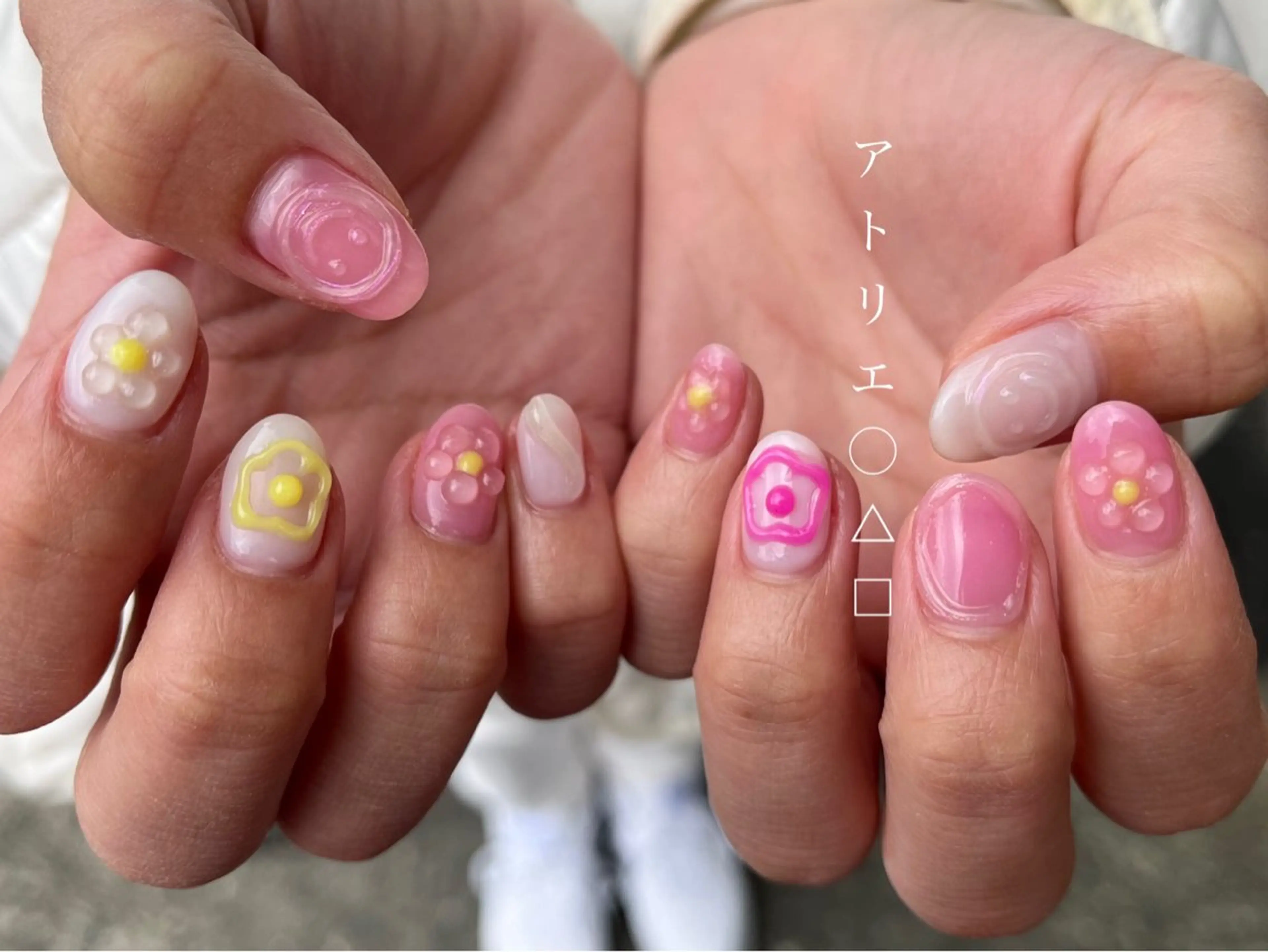 ネイル ハンドネイル アトリエ ○△□のネイルデザイン